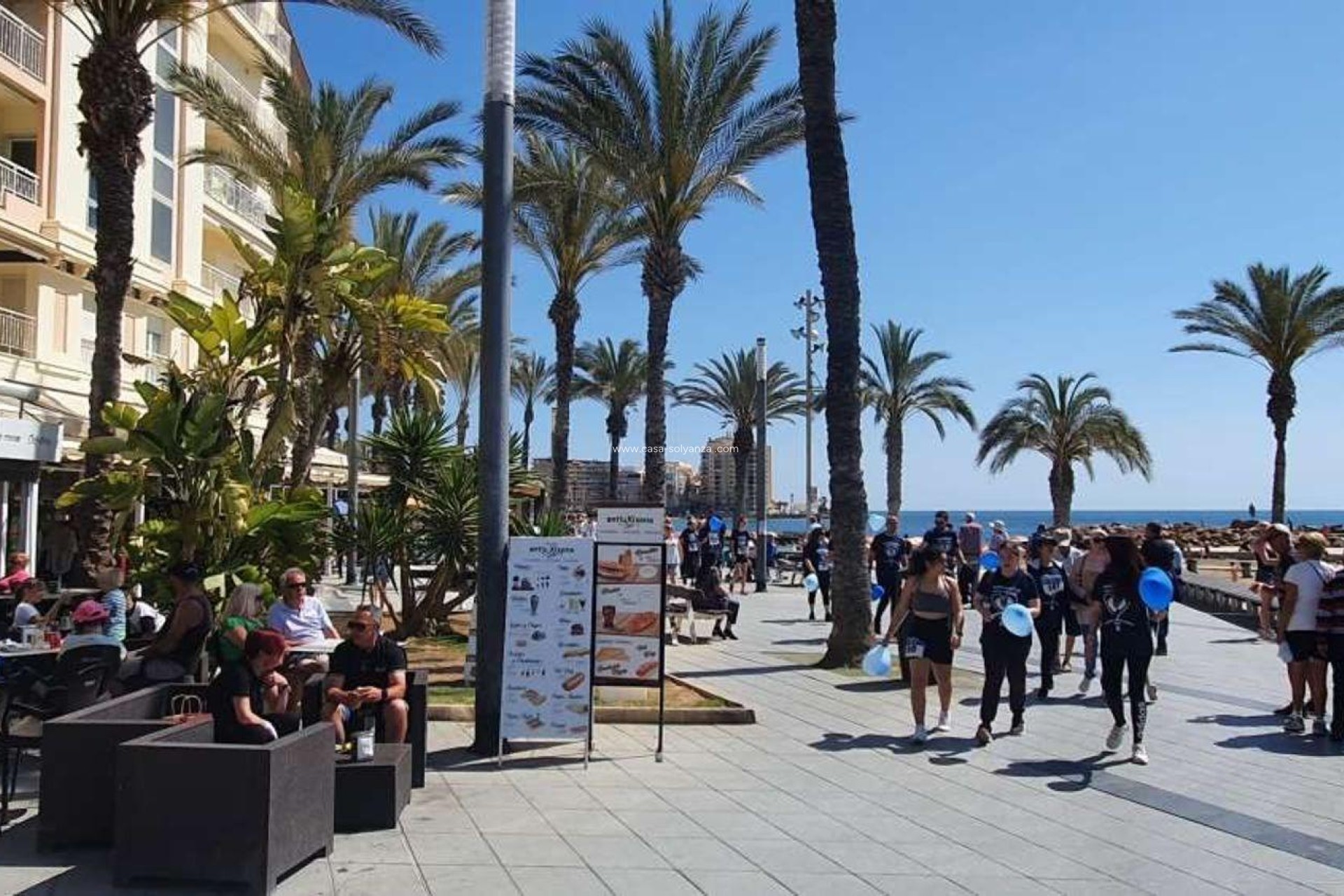 Resale - Apartment / flat - Torrevieja - Playa de los Locos