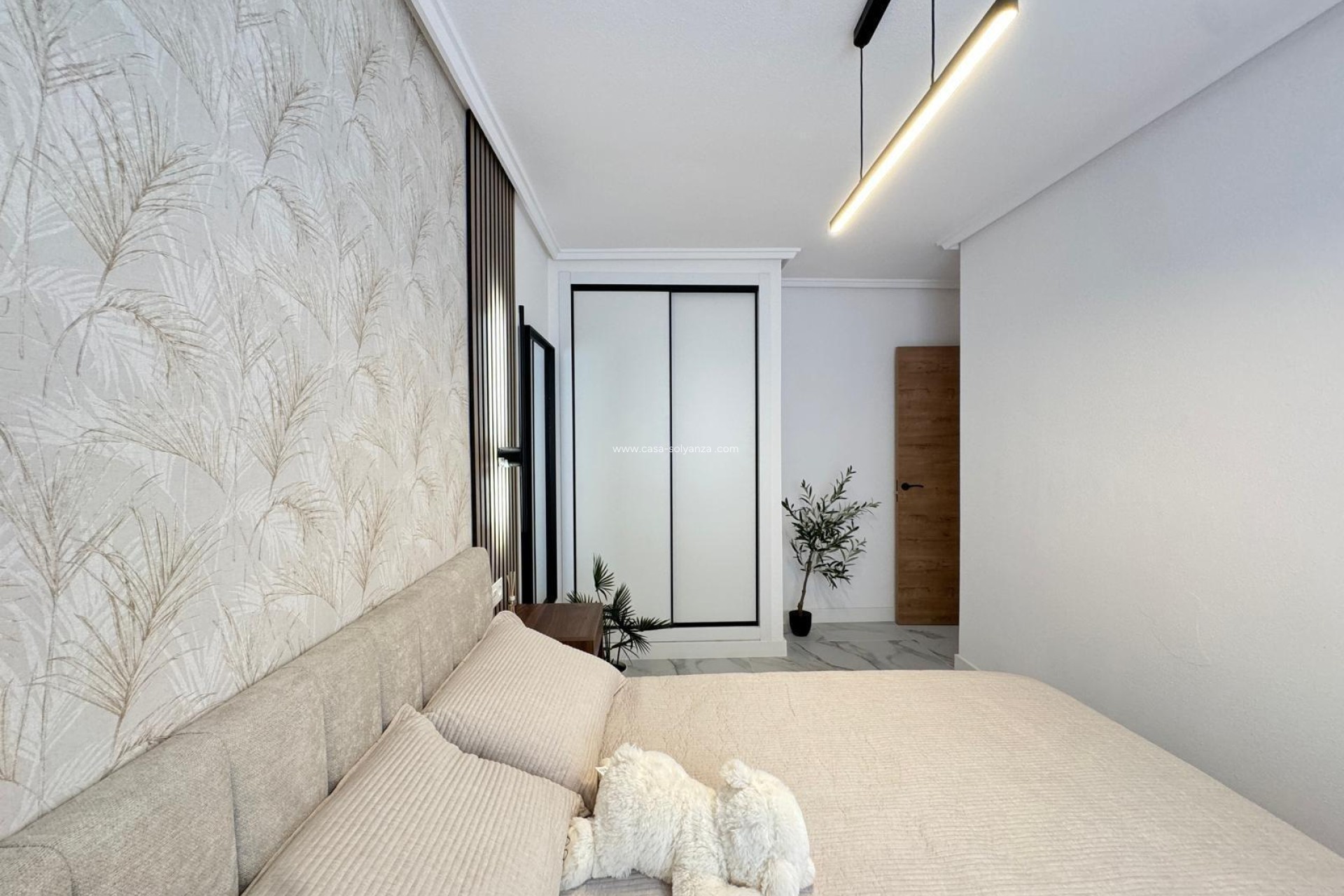 Resale - Apartment / flat - Torrevieja - Playa de los Locos