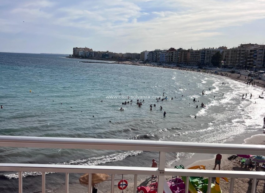 Resale - Apartment / flat - Torrevieja - Playa de los Locos