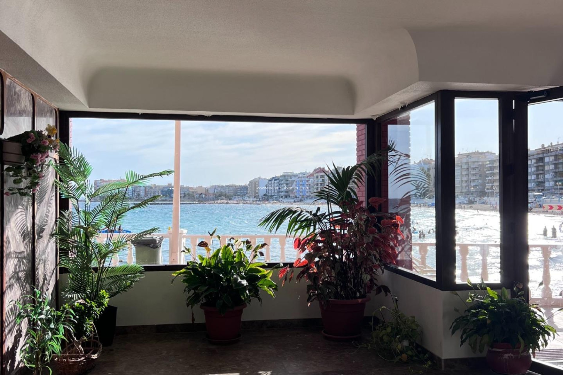 Resale - Apartment / flat - Torrevieja - Playa de los Locos