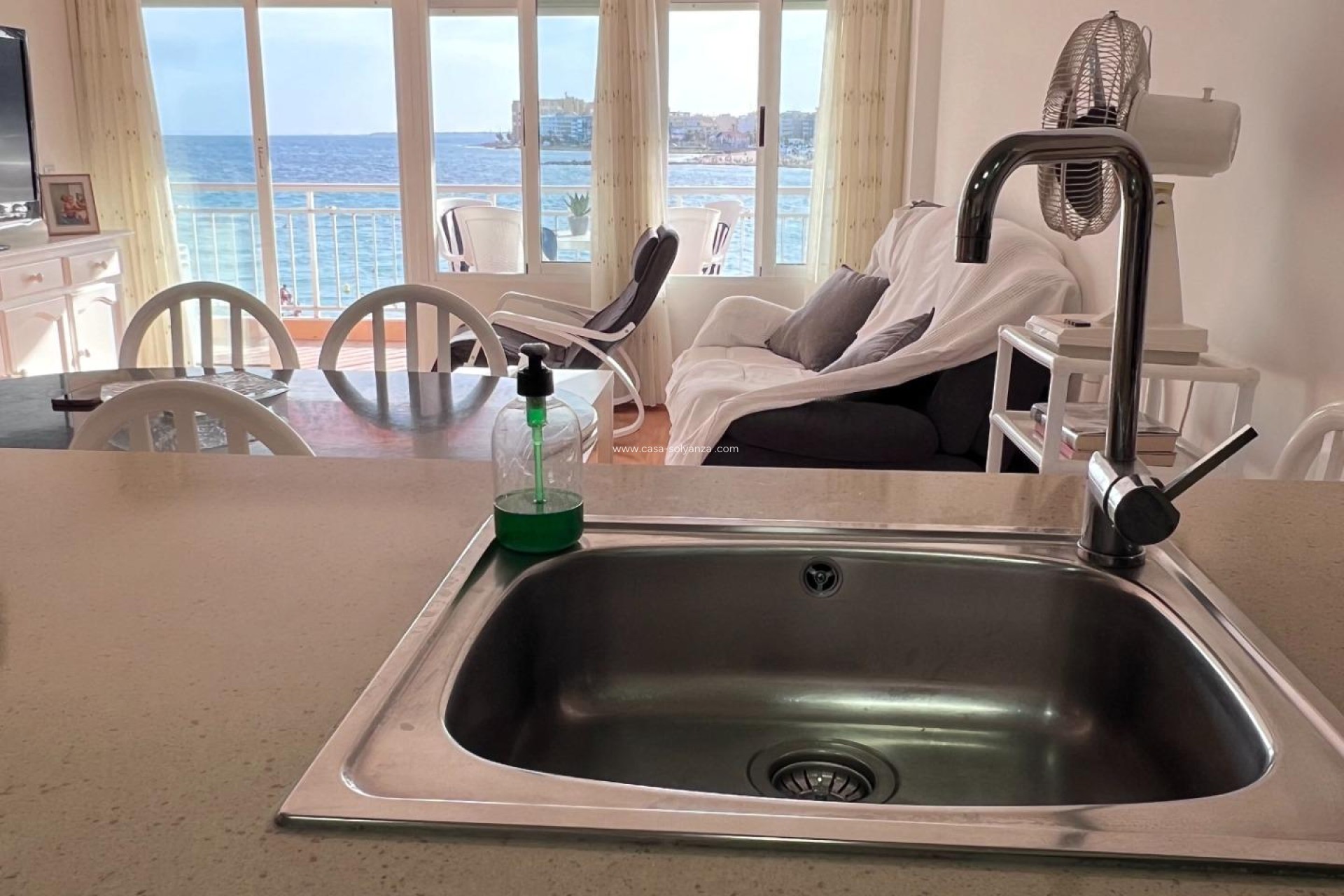 Resale - Apartment / flat - Torrevieja - Playa de los Locos