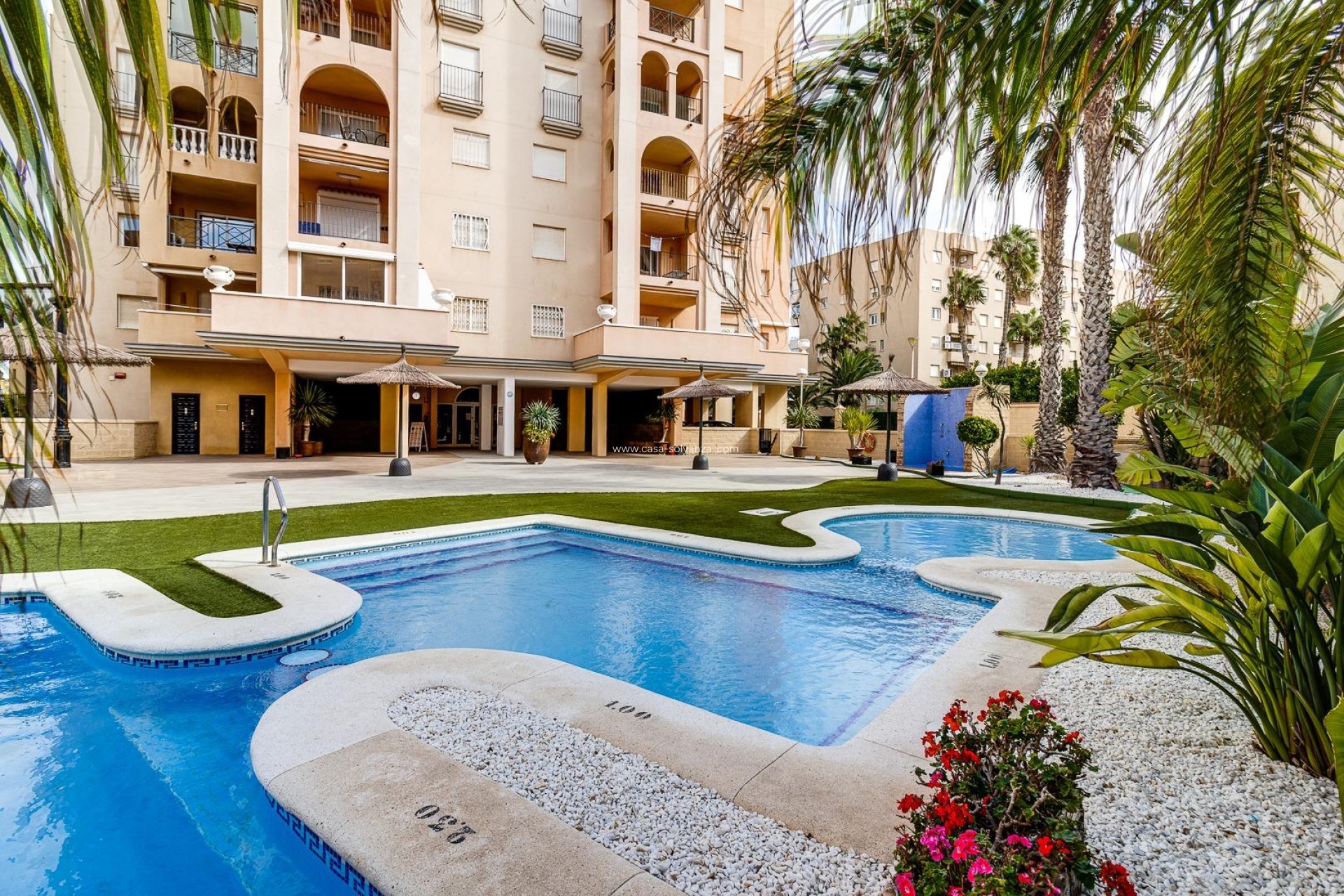 Resale - Apartment / flat - Torrevieja - Playa de los Locos