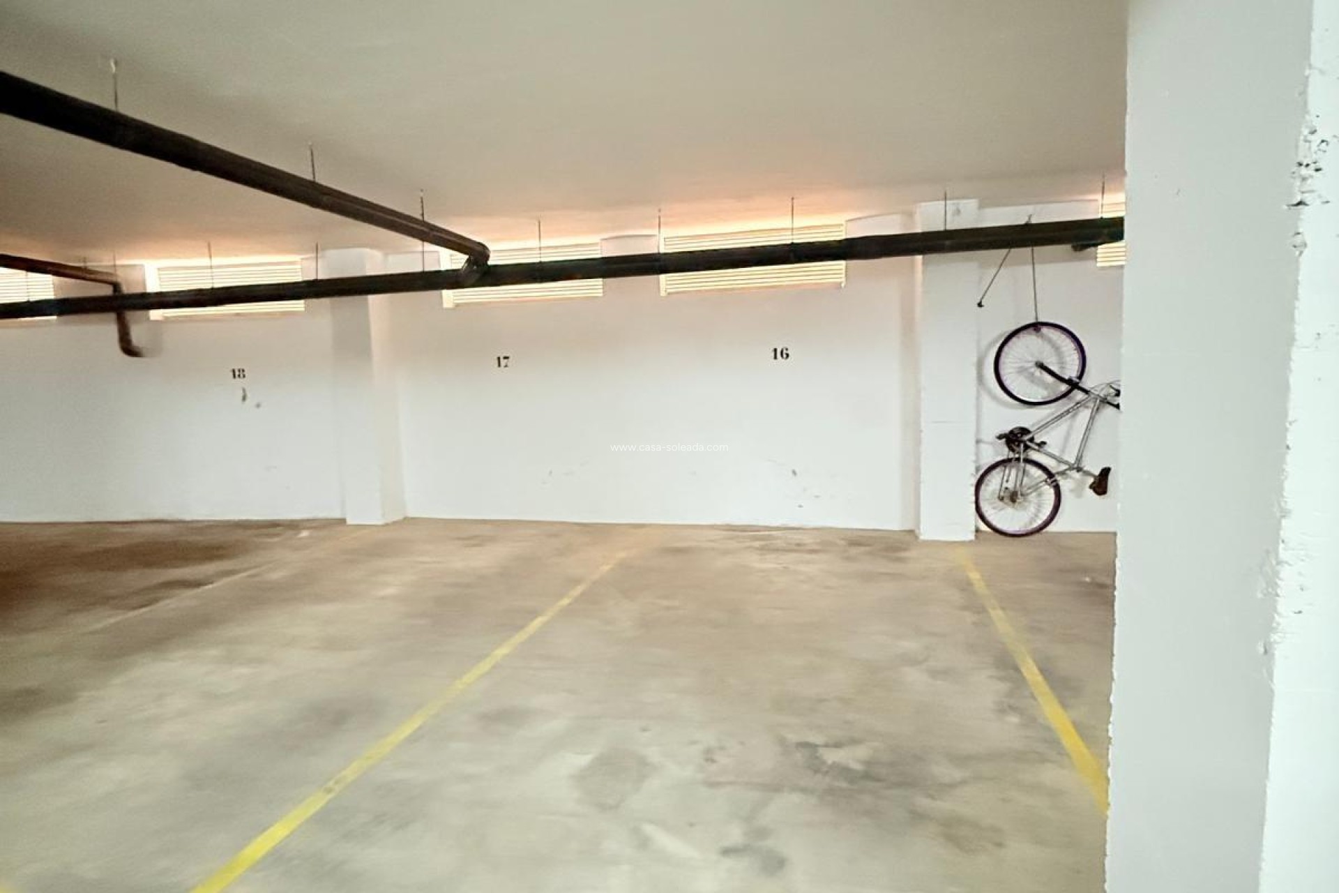 Resale - Apartment / flat - Torrevieja - Playa de los Locos