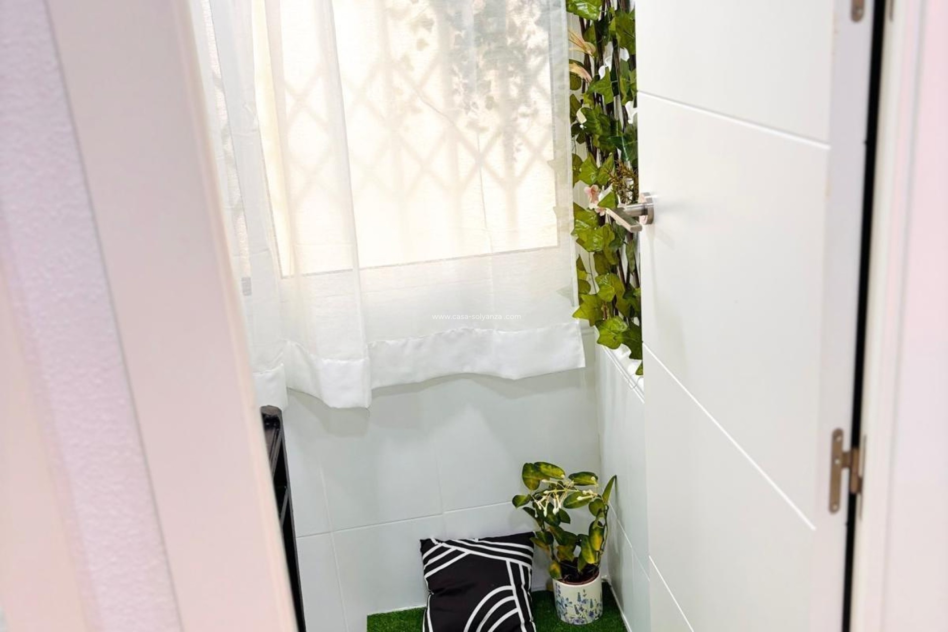 Resale - Apartment / flat - Torrevieja - Playa de los Locos