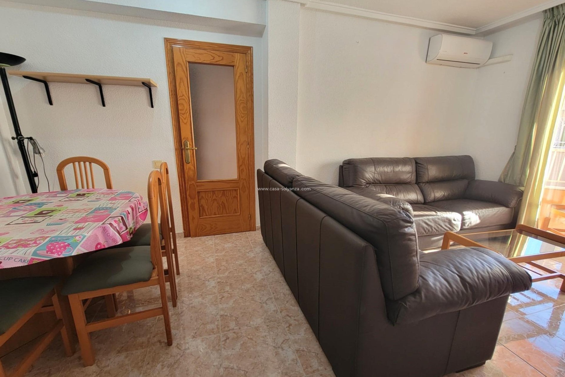 Resale - Apartment / flat - Torrevieja - Playa de los Locos