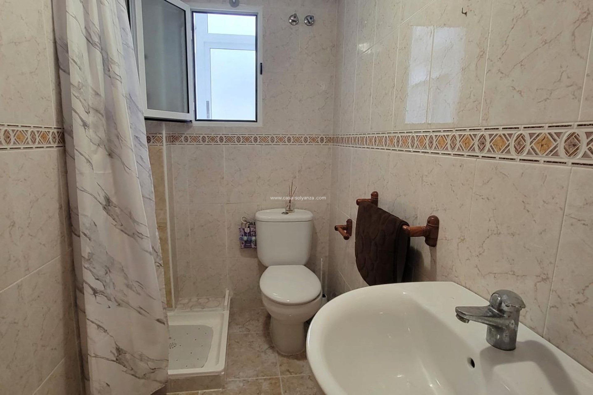 Resale - Apartment / flat - Torrevieja - Playa de los Locos