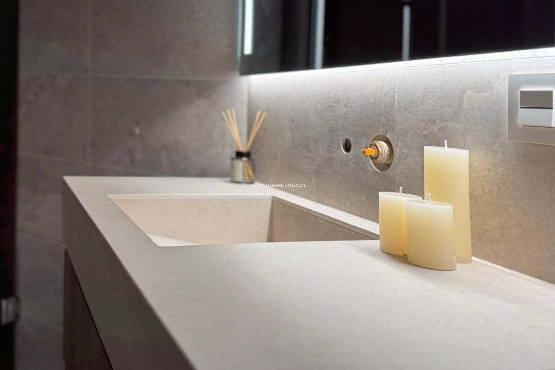 Resale - Apartment / flat - Torrevieja - Playa de los Locos