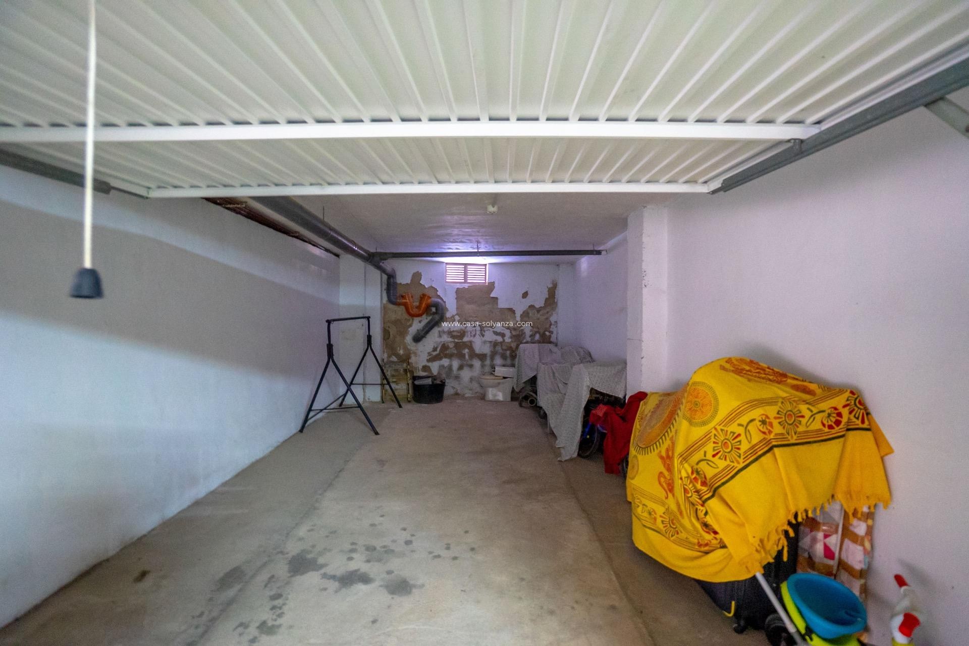 Resale - Apartment / flat - Torrevieja - Playa de los locos