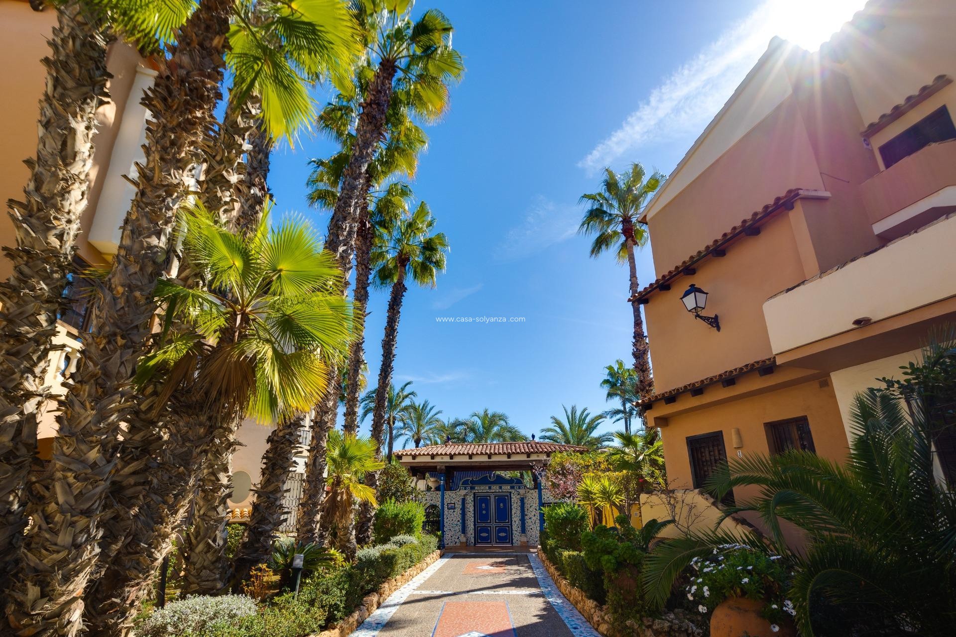 Resale - Apartment / flat - Torrevieja - Playa de los Locos