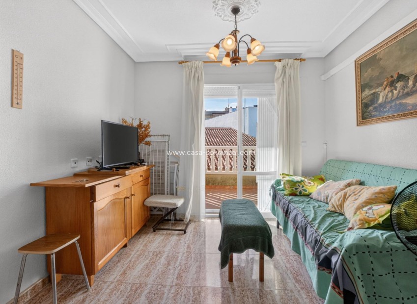 Resale - Apartment / flat - Torrevieja - Playa de los Locos