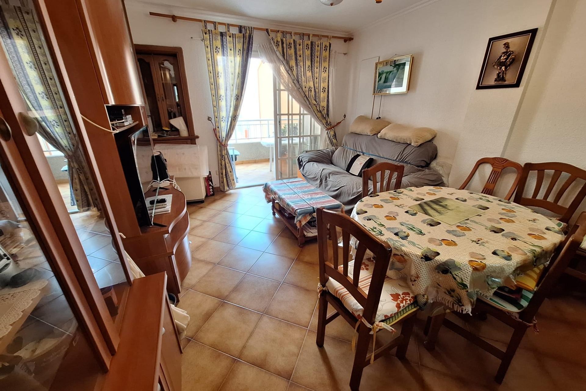 Resale - Apartment / flat - Torrevieja - Playa de los Locos