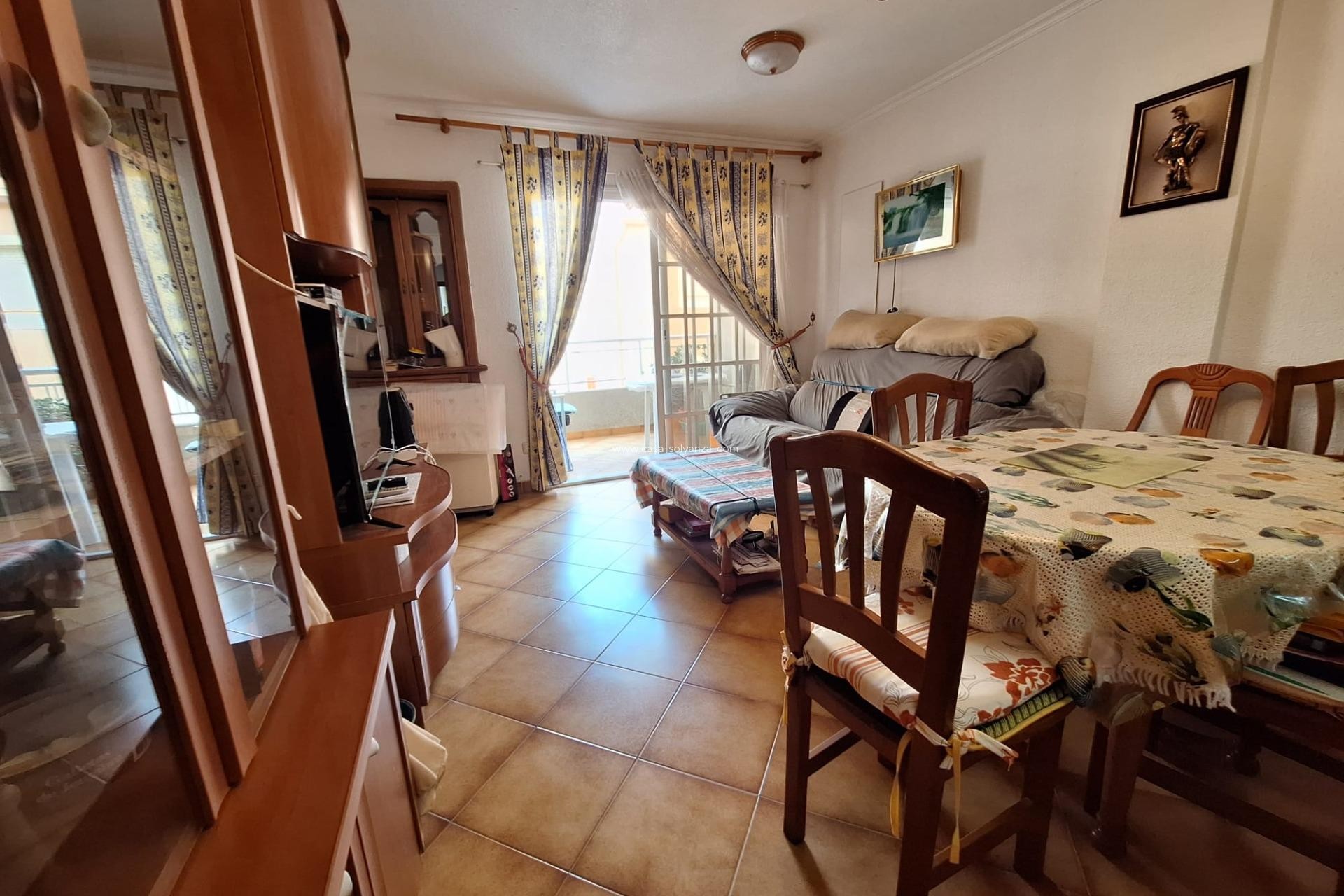 Resale - Apartment / flat - Torrevieja - Playa de los Locos