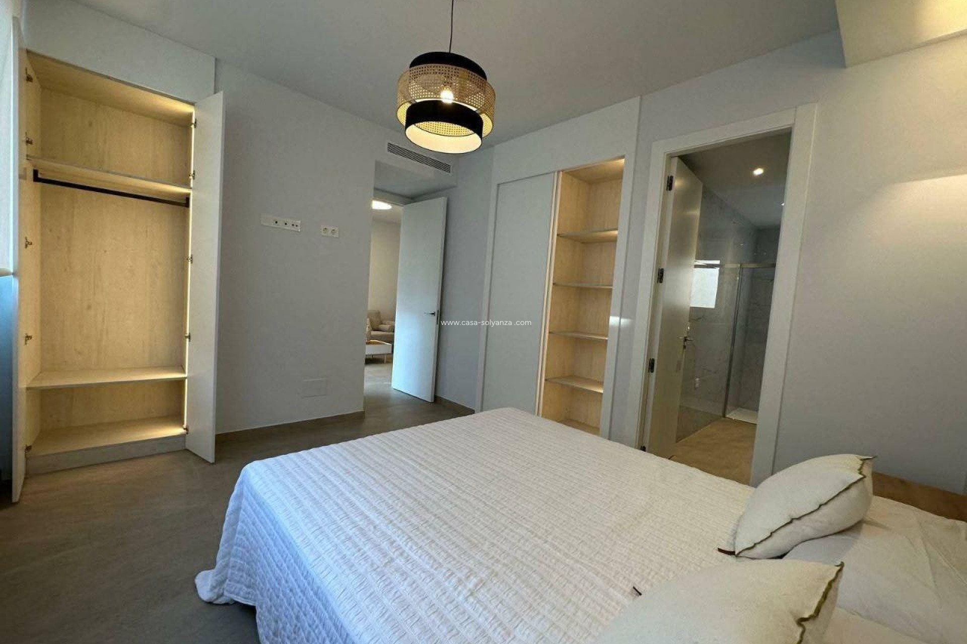 Resale - Apartment / flat - Torrevieja - Playa de los Locos