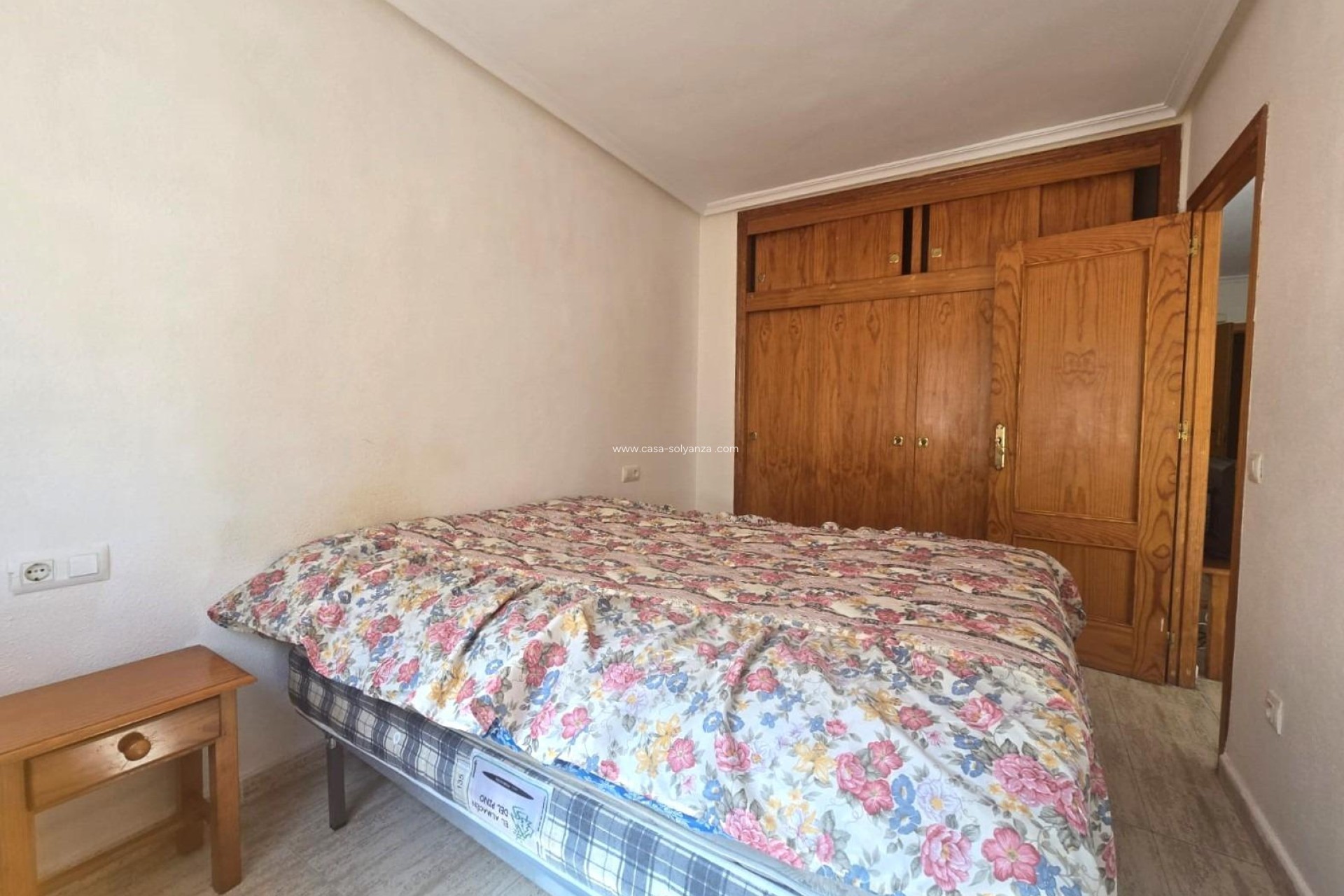 Resale - Apartment / flat - Torrevieja - Playa de los Locos