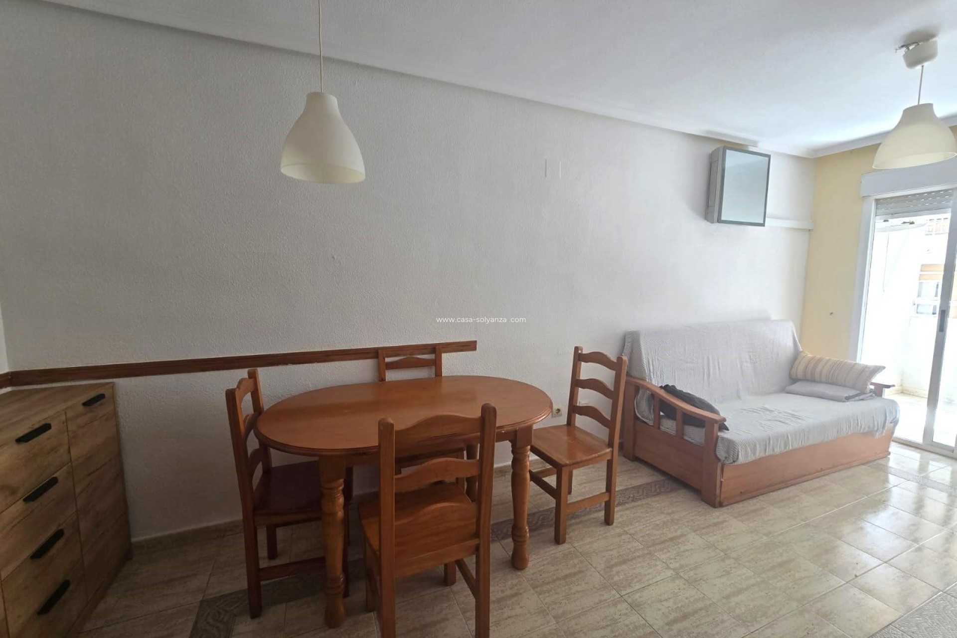 Resale - Apartment / flat - Torrevieja - Playa de los Locos