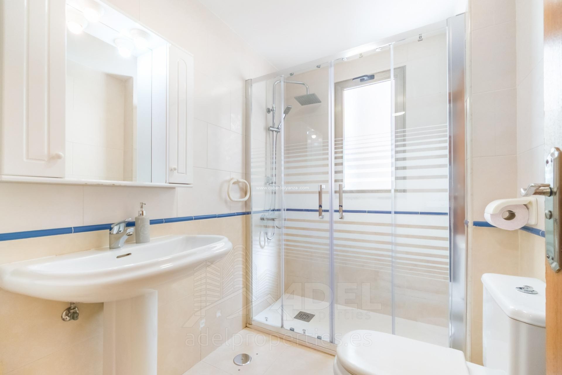 Resale - Apartment / flat - Torrevieja - Playa de los Locos