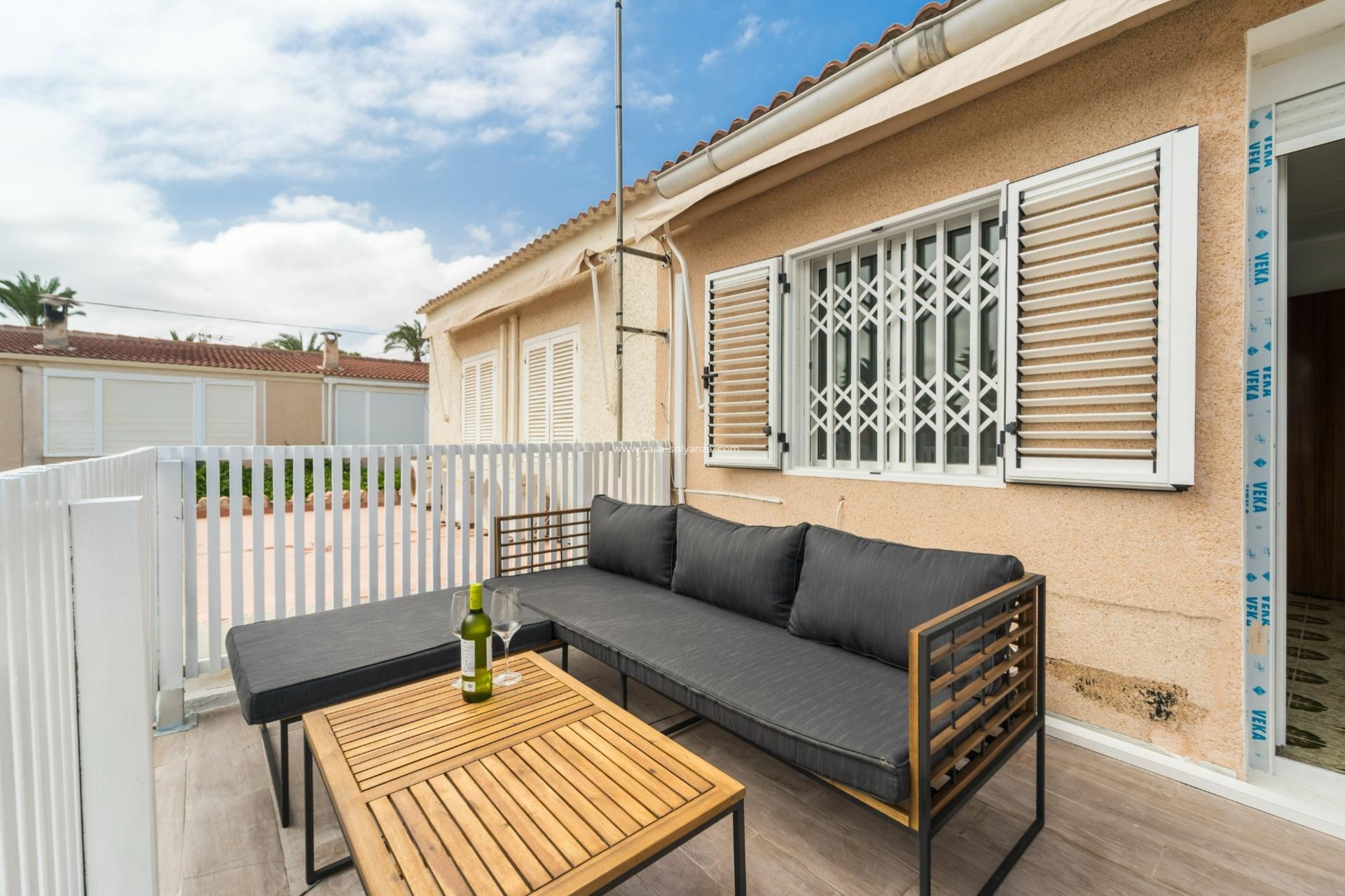 Resale - Apartment / flat - Torrevieja - Playa De Los Naufragos