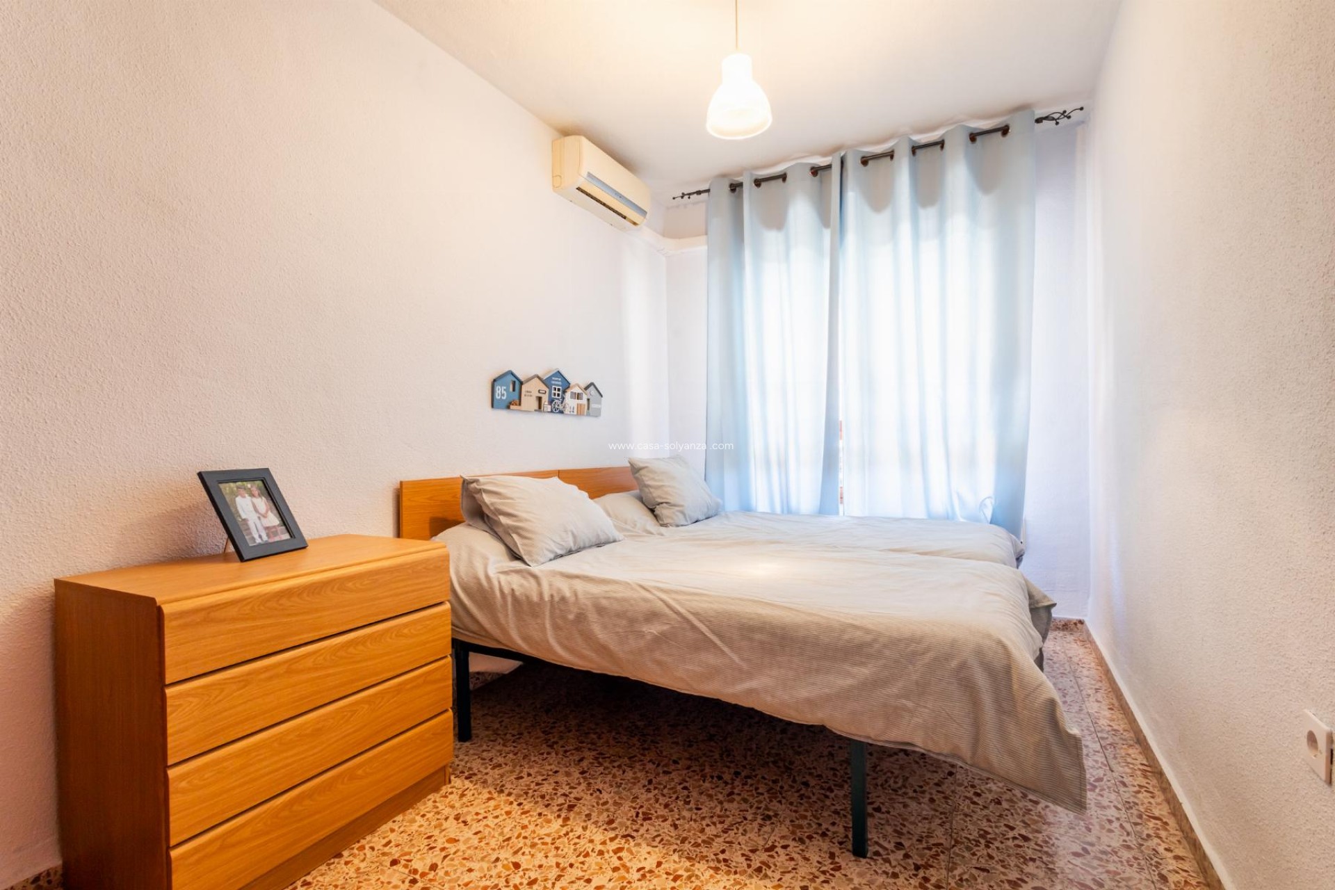 Resale - Apartment / flat - Torrevieja - Playa De Los Naufragos