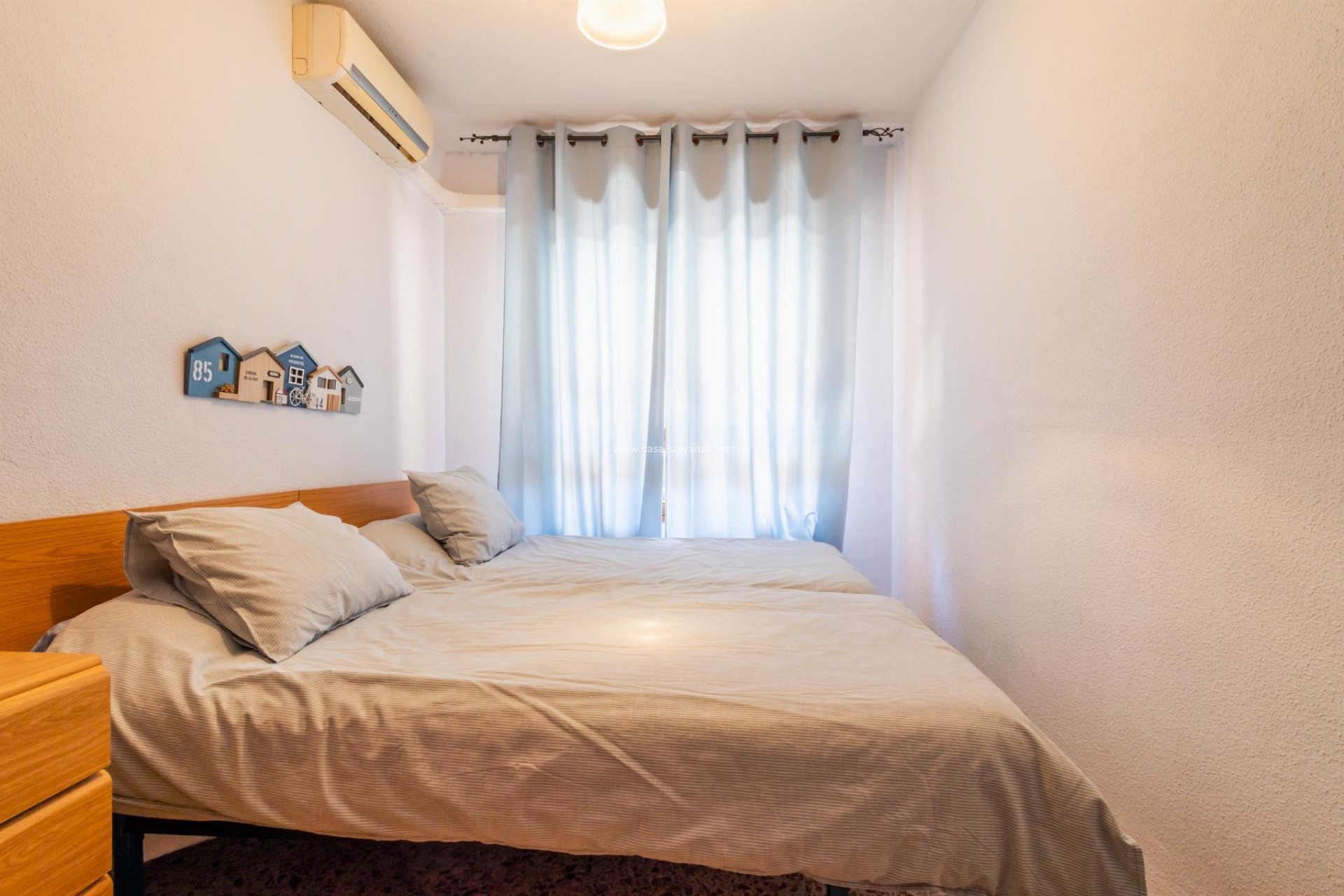 Resale - Apartment / flat - Torrevieja - Playa De Los Naufragos