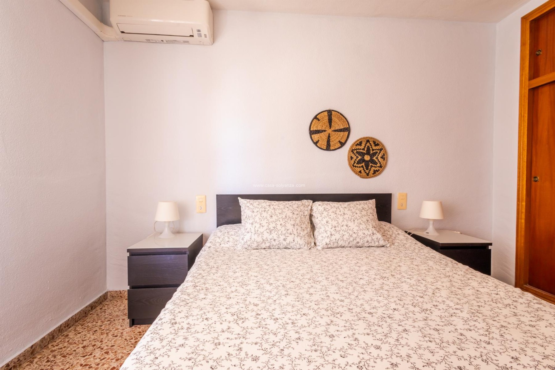 Resale - Apartment / flat - Torrevieja - Playa De Los Naufragos