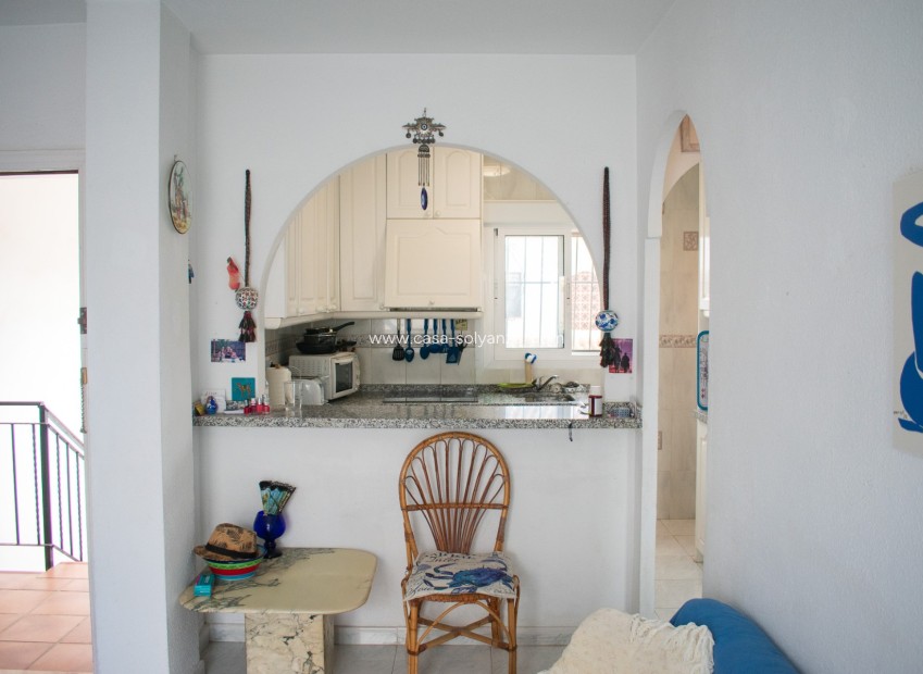 Resale - Apartment / flat - Torrevieja - Playa De Los Naufragos