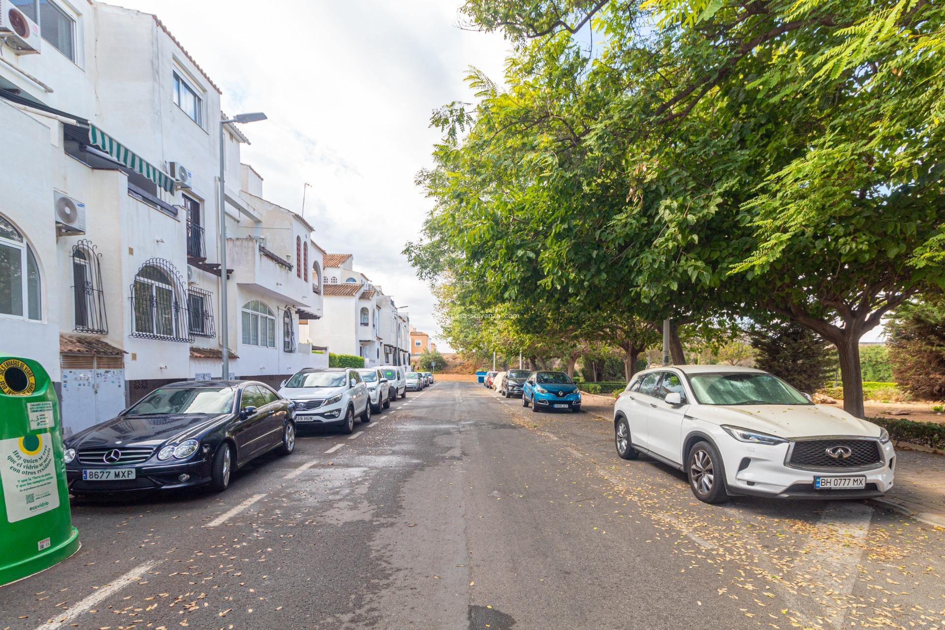 Resale - Apartment / flat - Torrevieja - Playa de los Naufragos