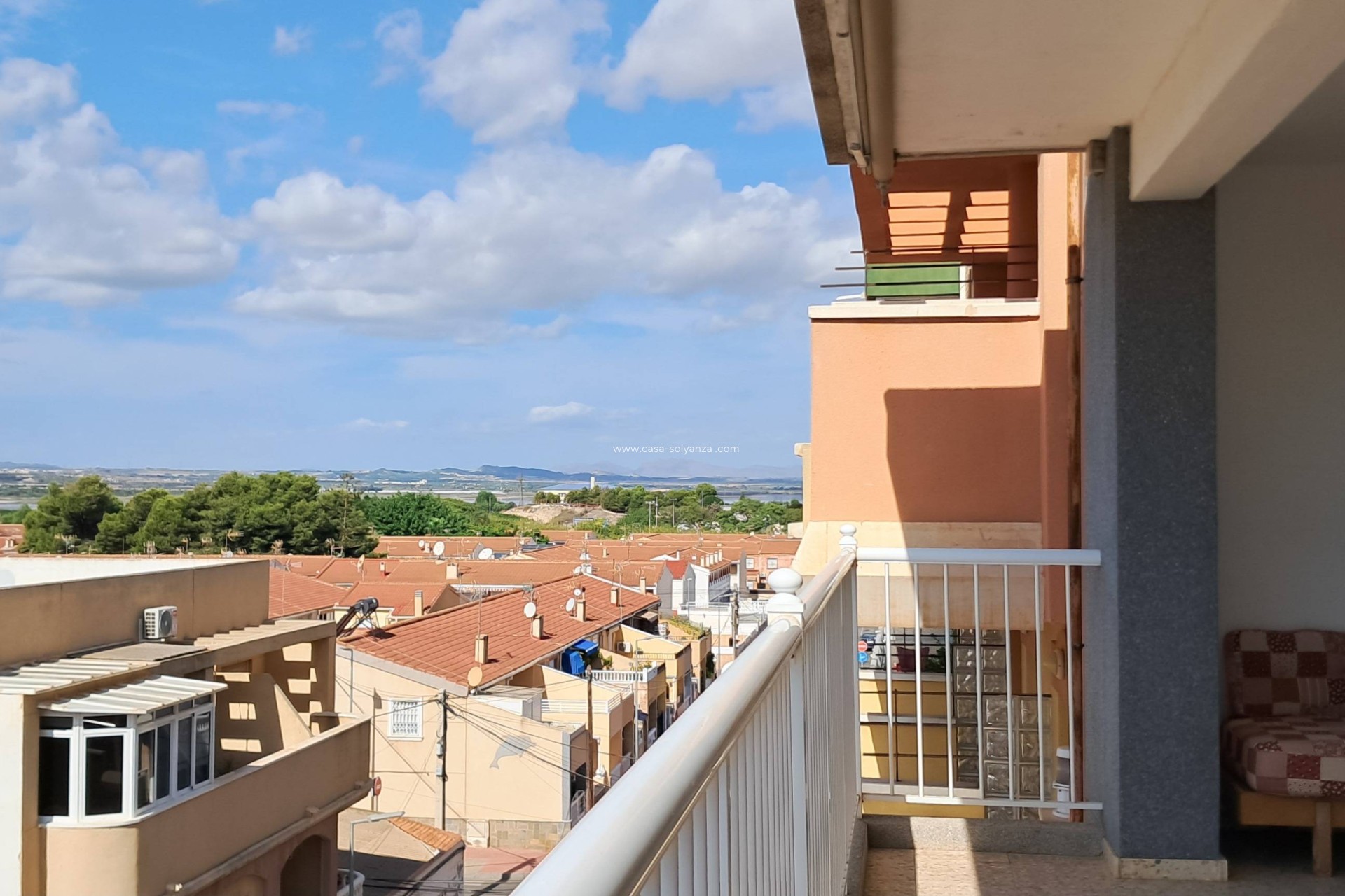 Resale - Apartment / flat - Torrevieja - Playa De Los Naufragos