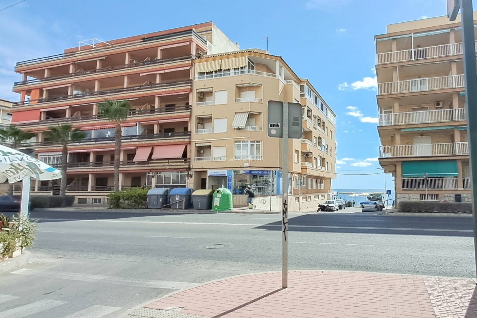 Resale - Apartment / flat - Torrevieja - Playa De Los Naufragos