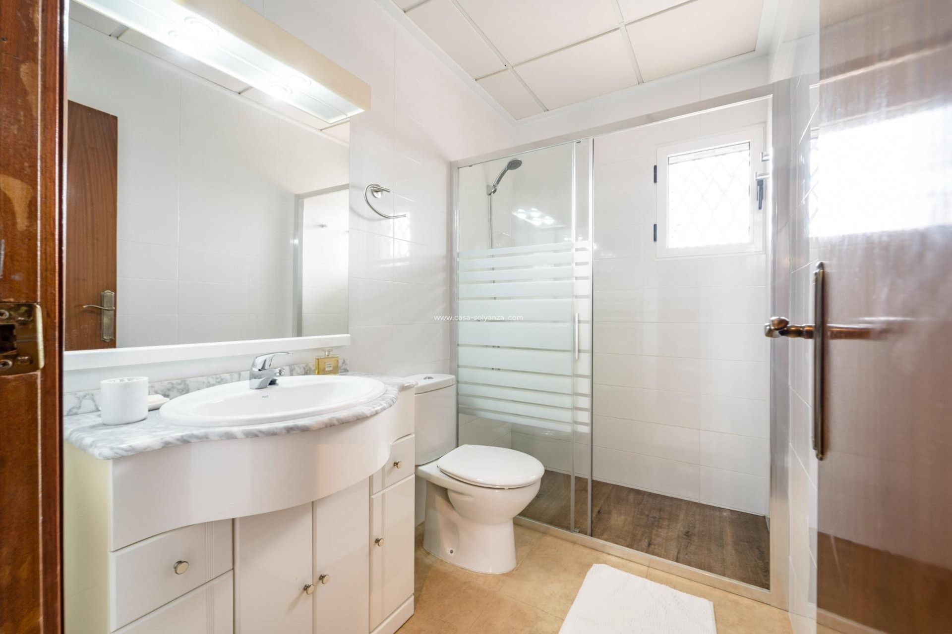 Resale - Apartment / flat - Torrevieja - Playa De Los Naufragos