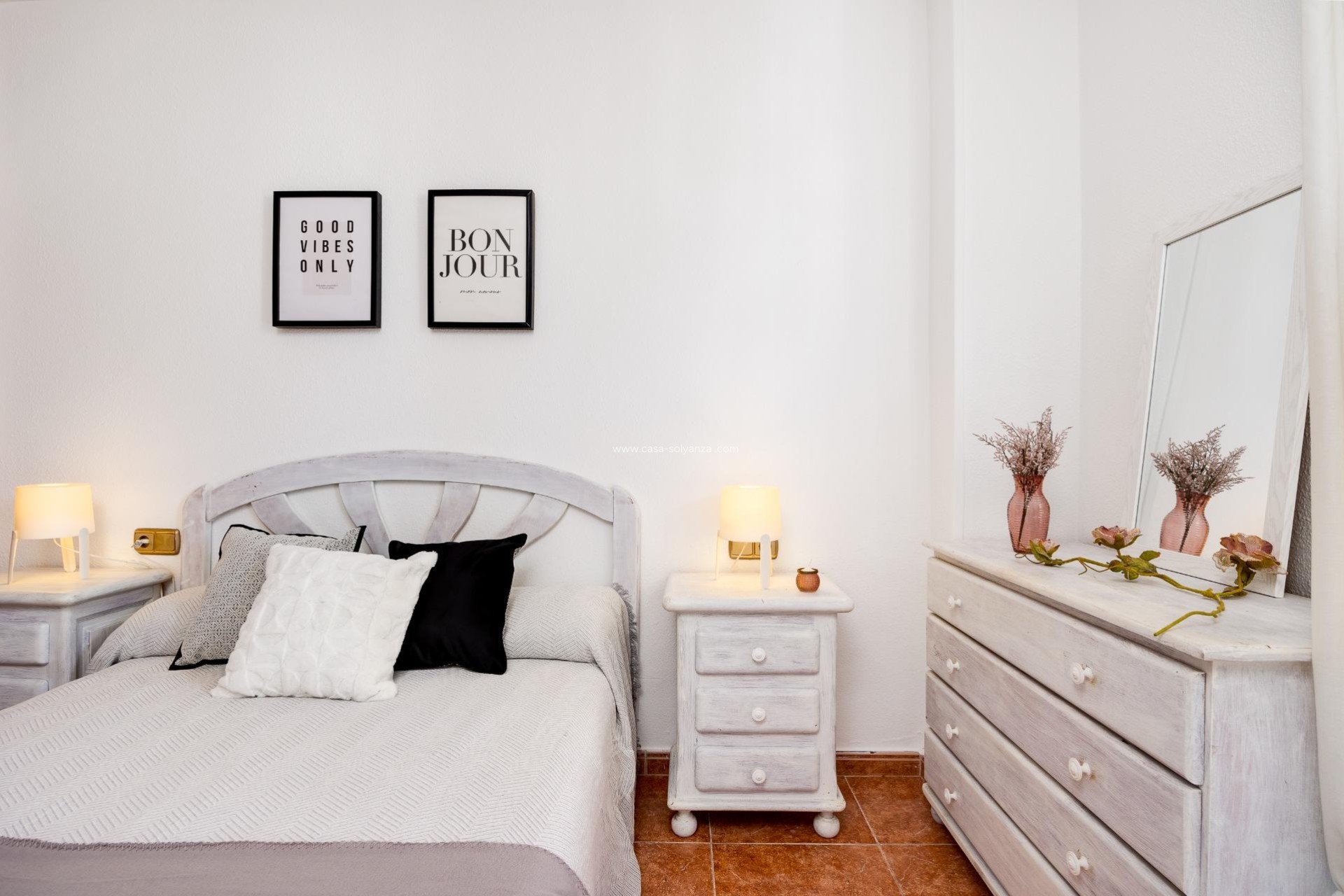 Resale - Apartment / flat - Torrevieja - Playa De Los Naufragos