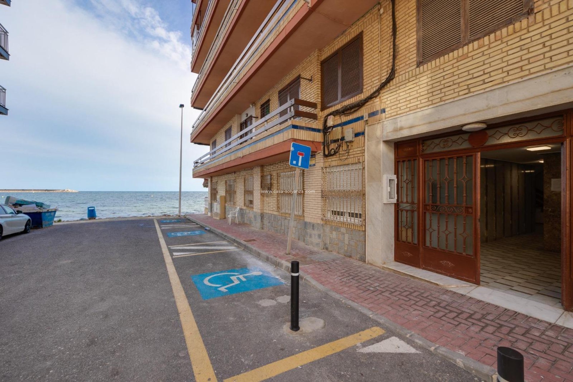 Resale - Apartment / flat - Torrevieja - Playa De Los Naufragos