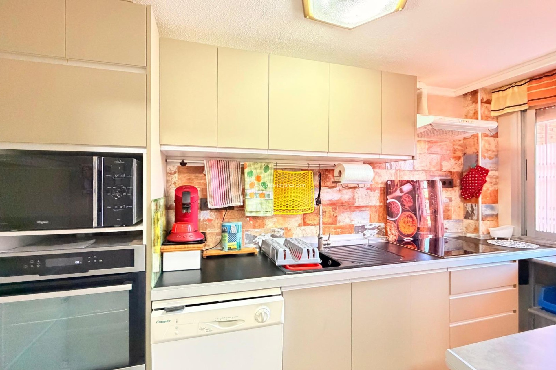 Resale - Apartment / flat - Torrevieja - Playa De Los Naufragos