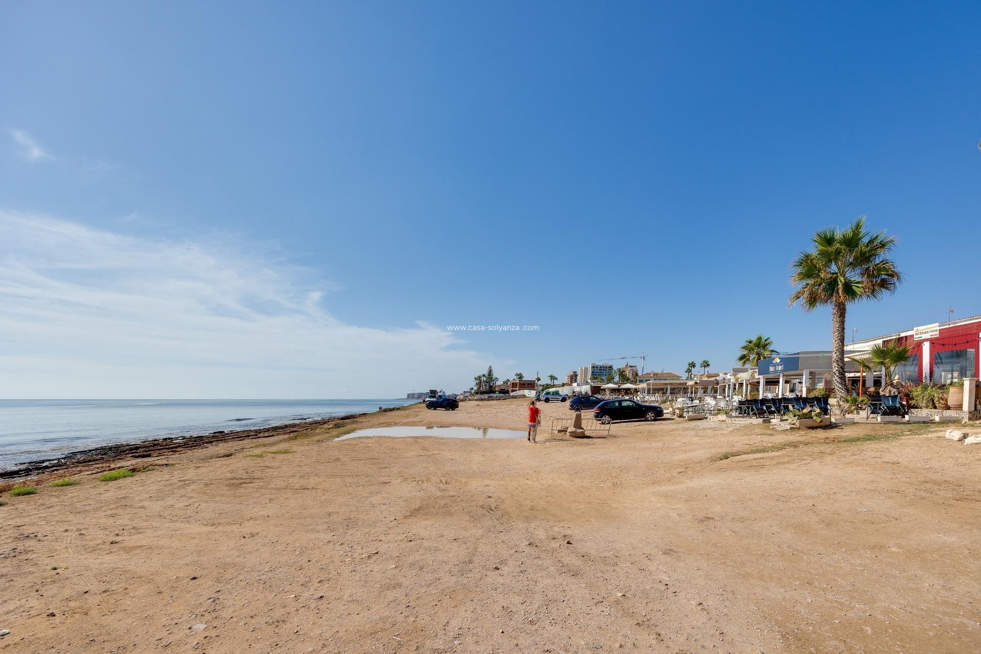 Resale - Apartment / flat - Torrevieja - Playa De Los Naufragos