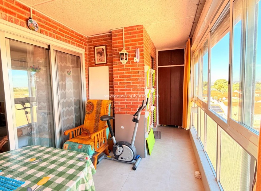 Resale - Apartment / flat - Torrevieja - Playa De Los Naufragos