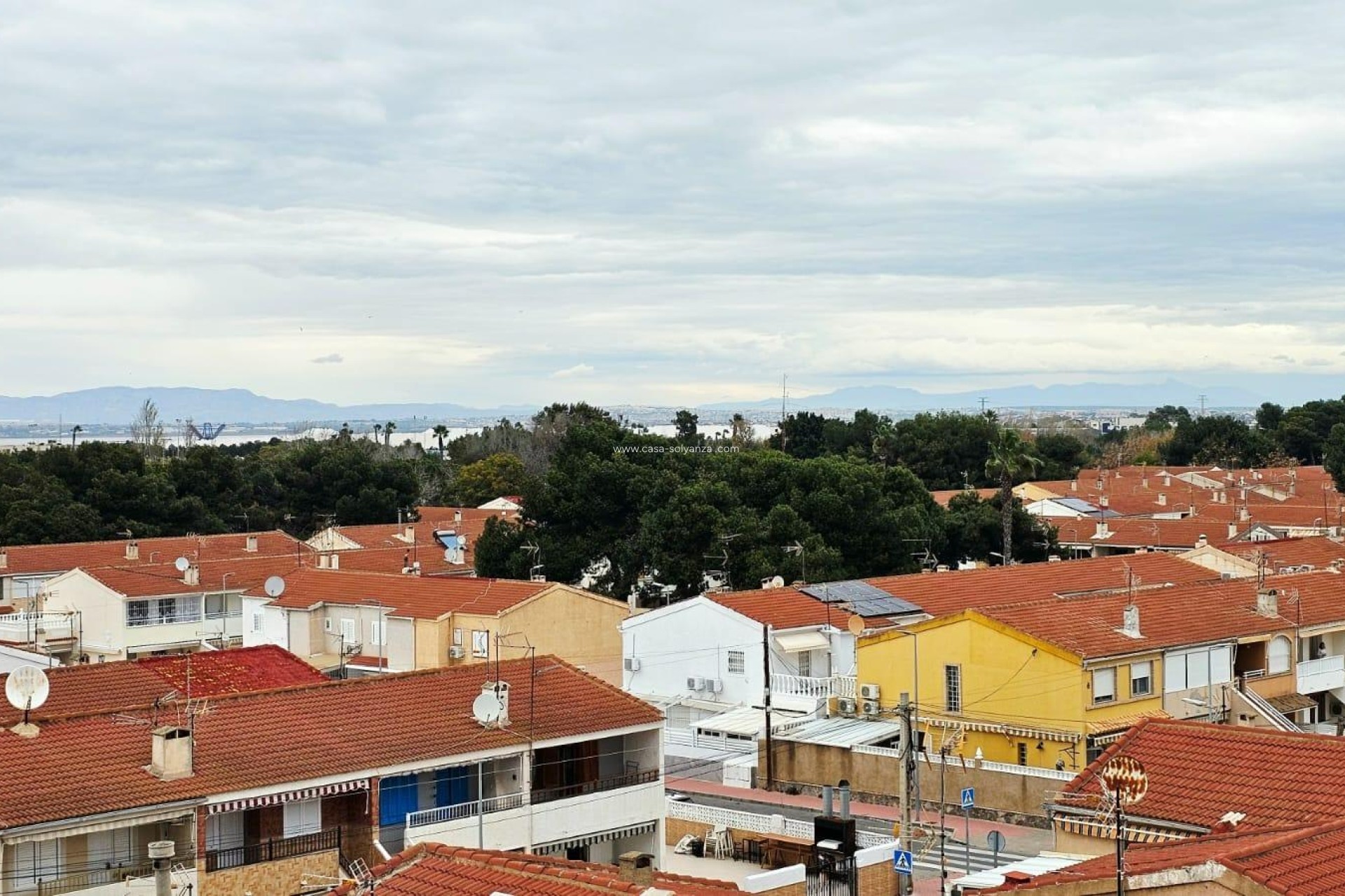 Resale - Apartment / flat - Torrevieja - Playa De Los Naufragos