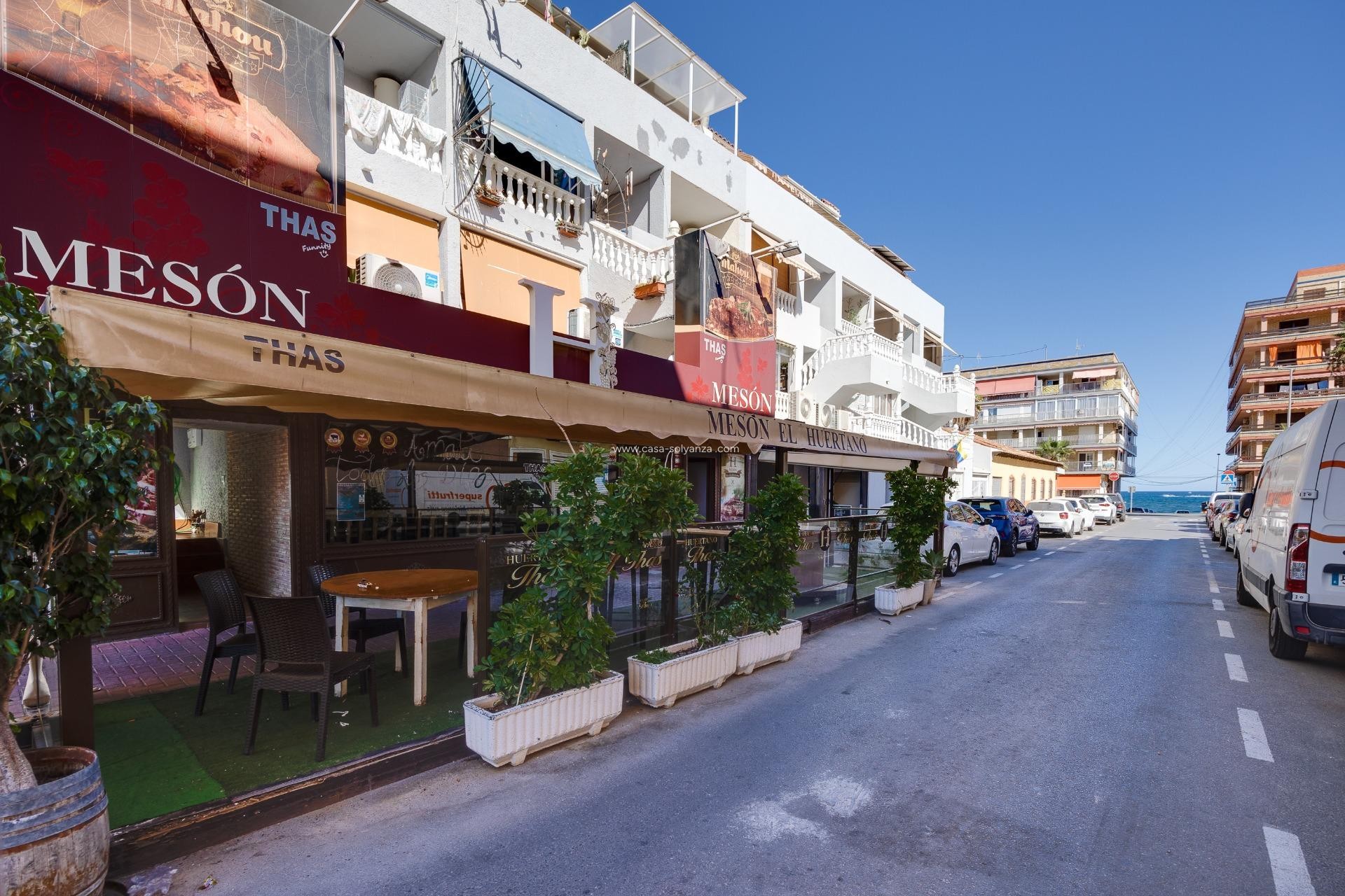 Resale - Apartment / flat - Torrevieja - Playa De Los Naufragos