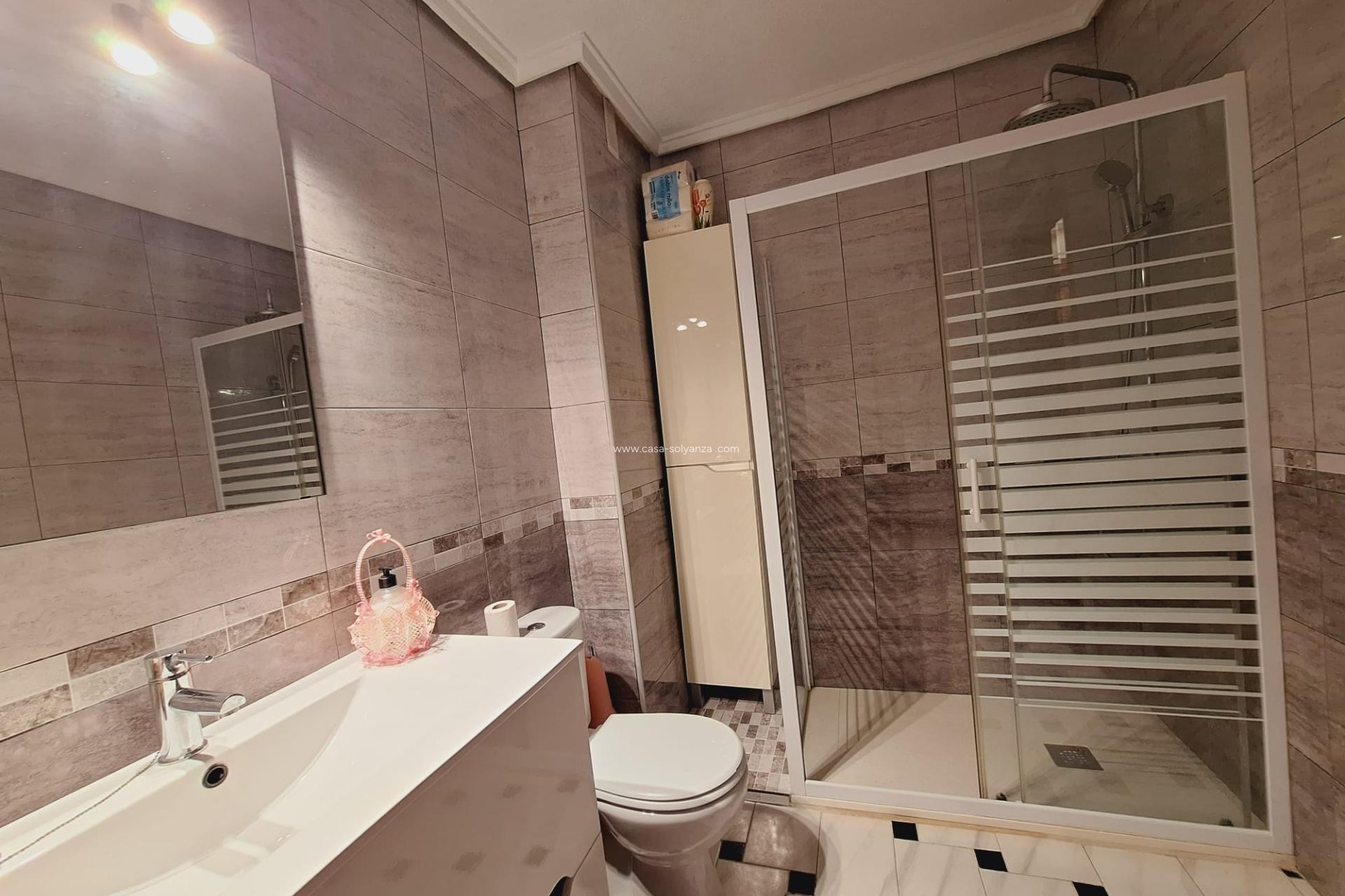 Resale - Apartment / flat - Torrevieja - Playa del Acequión