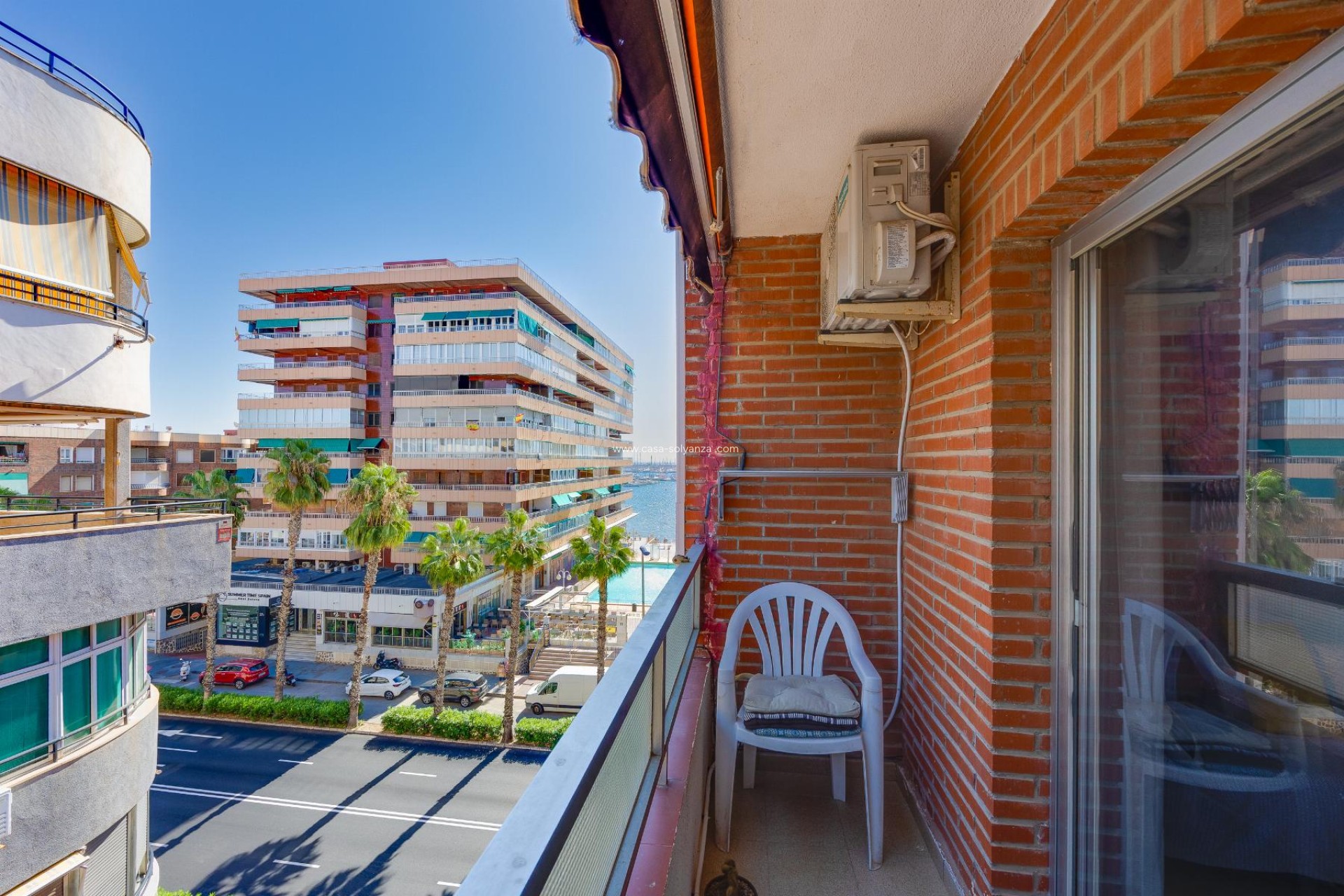 Resale - Apartment / flat - Torrevieja - Playa del Acequión
