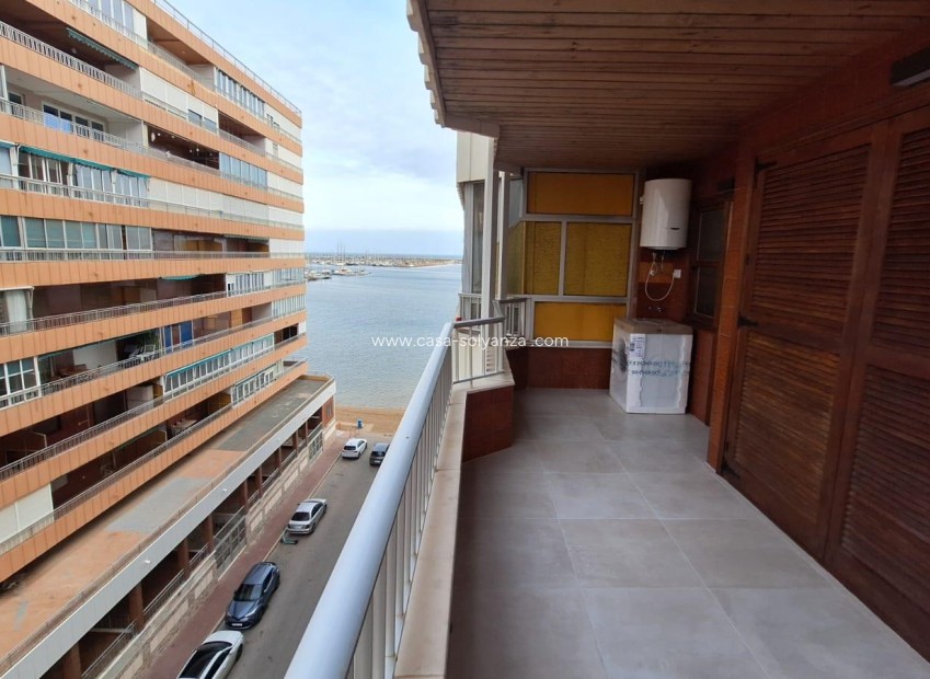 Resale - Apartment / flat - Torrevieja - Playa del Acequión