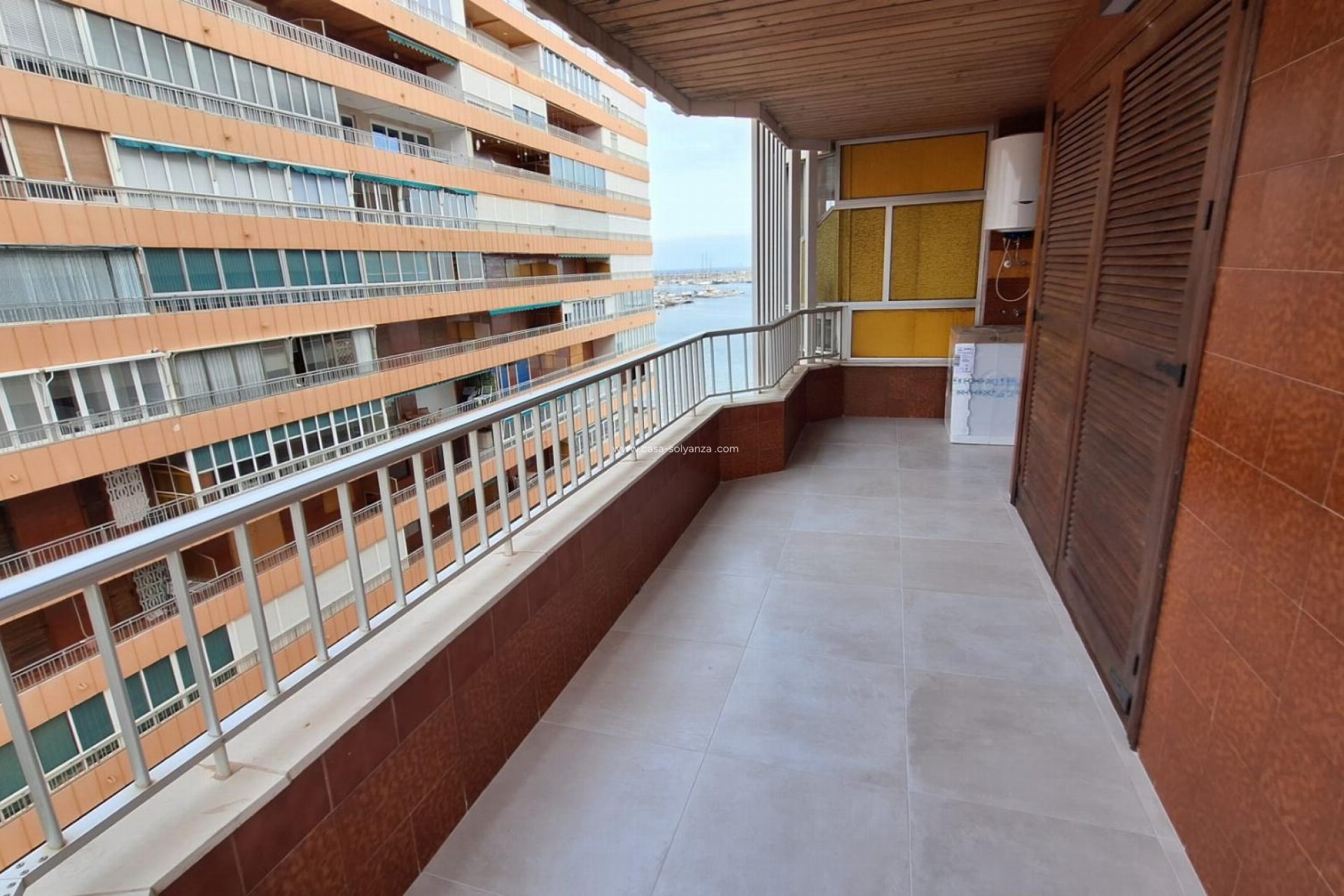 Resale - Apartment / flat - Torrevieja - Playa del Acequión