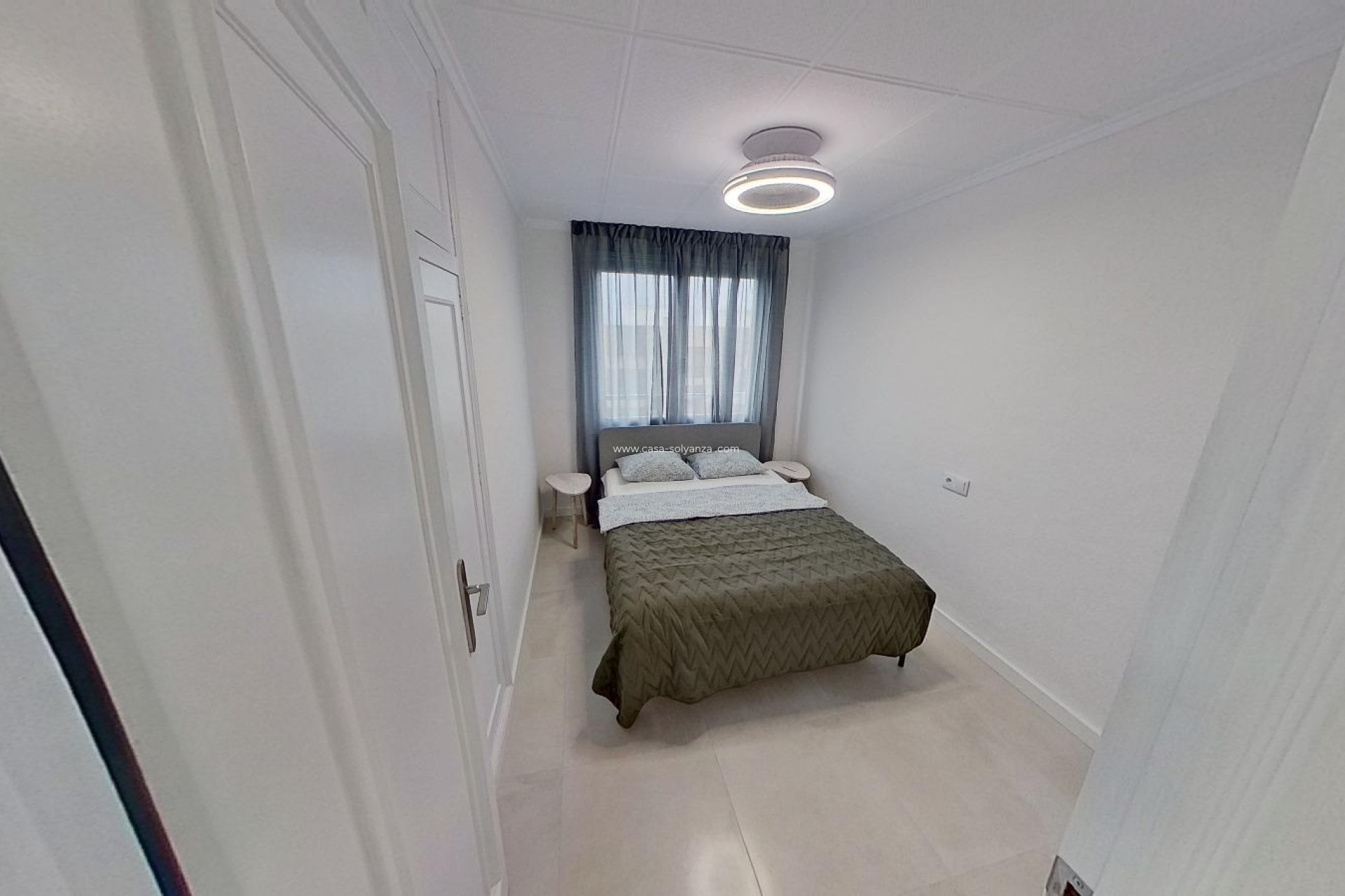 Resale - Apartment / flat - Torrevieja - Playa del Acequión