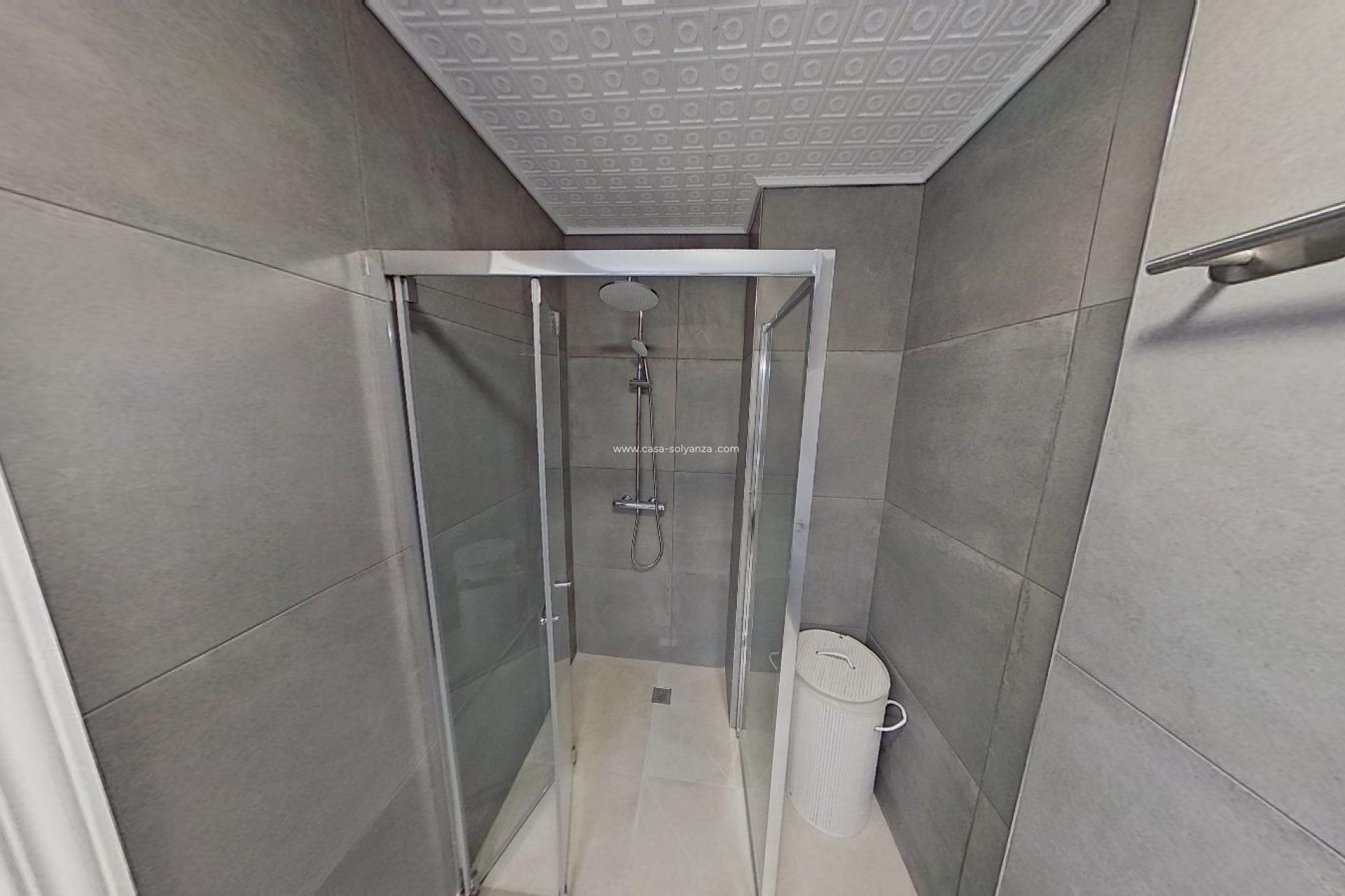 Resale - Apartment / flat - Torrevieja - Playa del Acequión