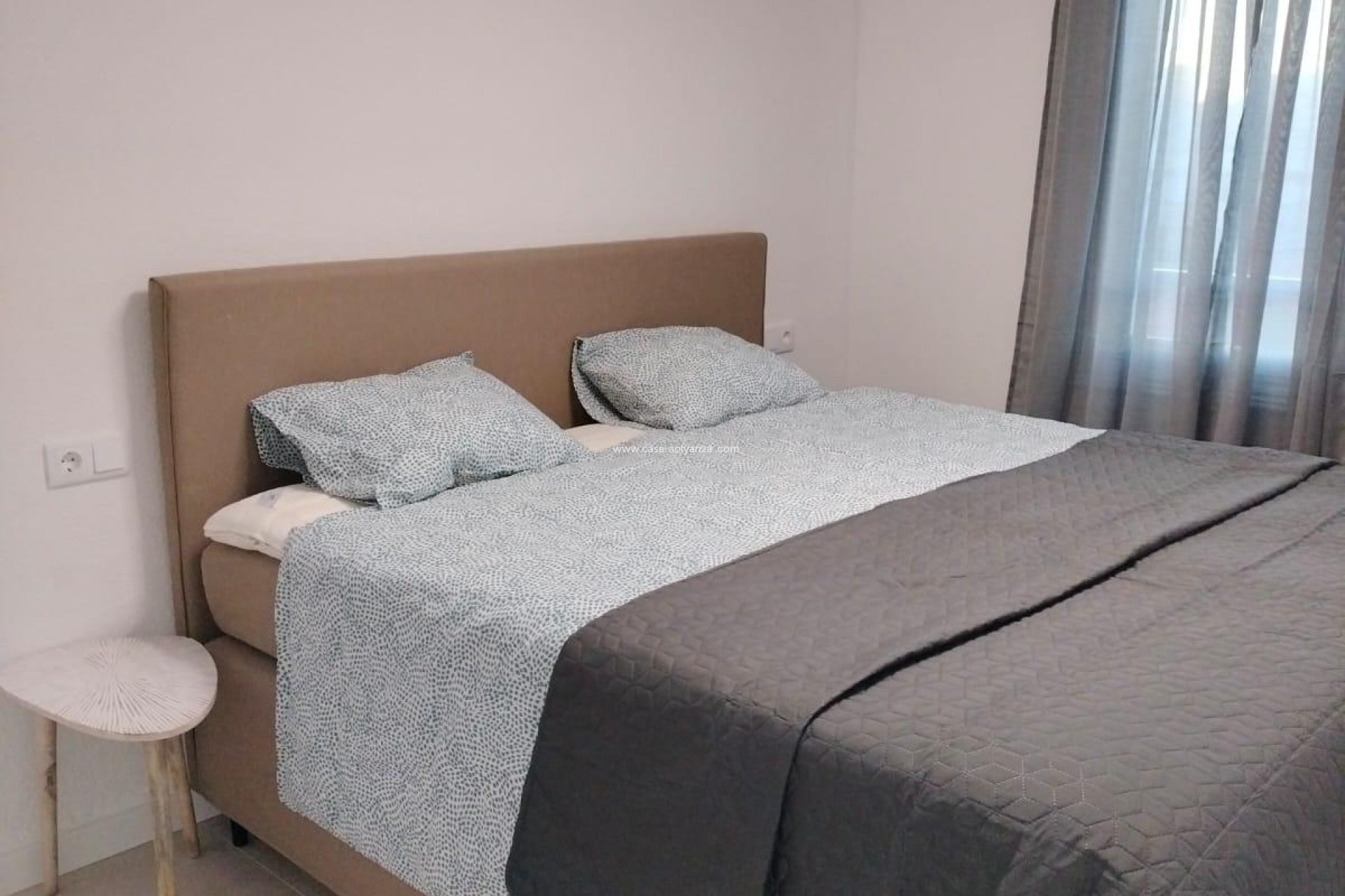 Resale - Apartment / flat - Torrevieja - Playa del Acequión