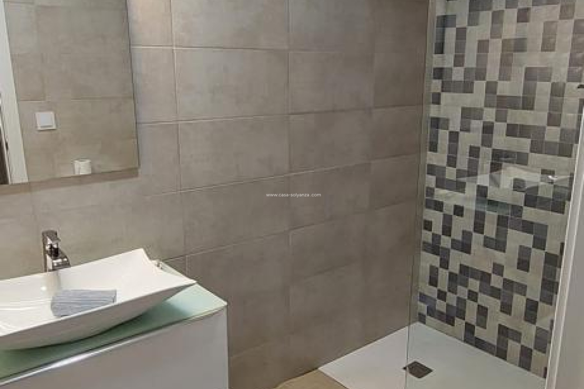 Resale - Apartment / flat - Torrevieja - Playa del Acequión