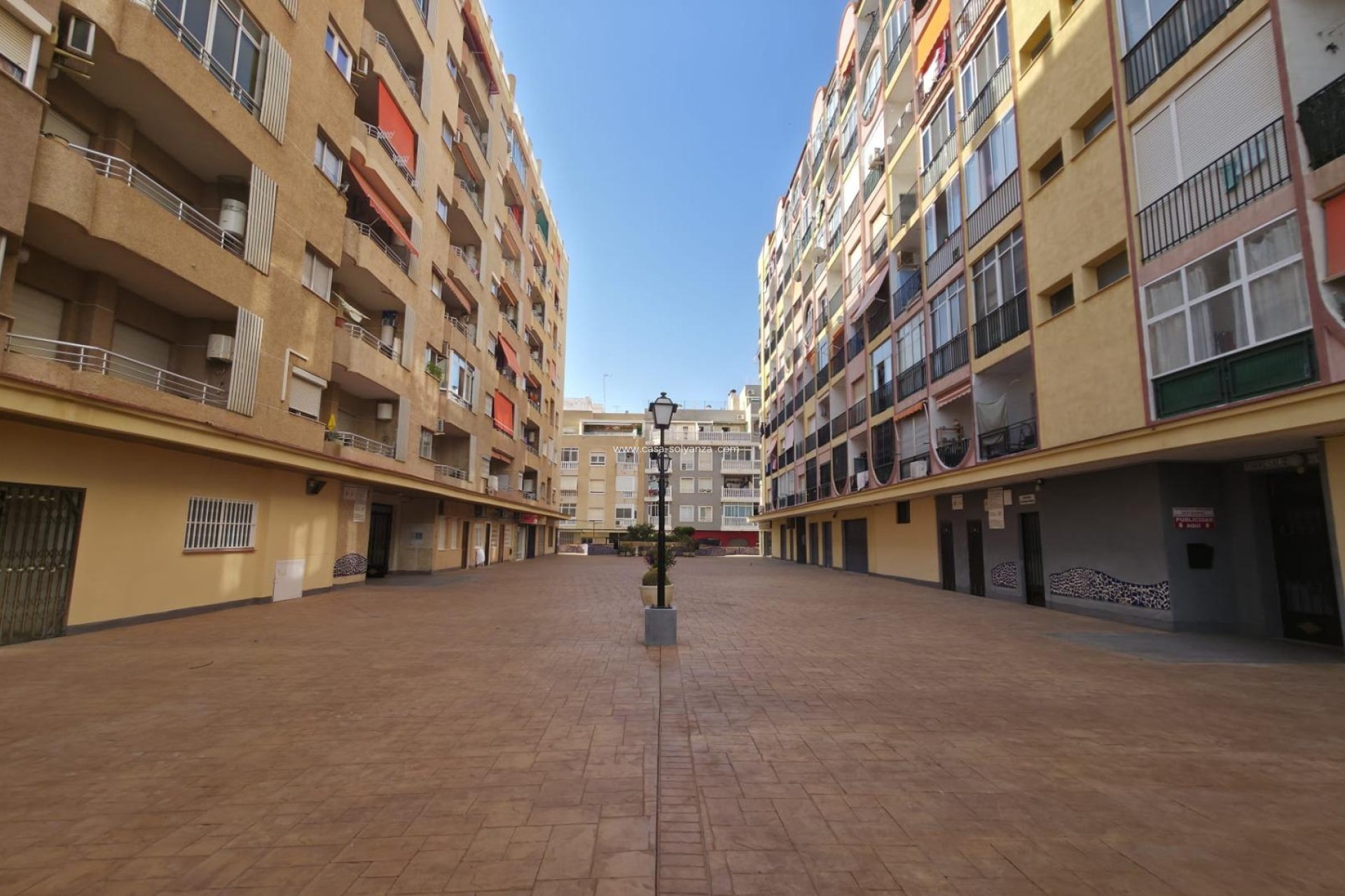 Resale - Apartment / flat - Torrevieja - Playa del Cura