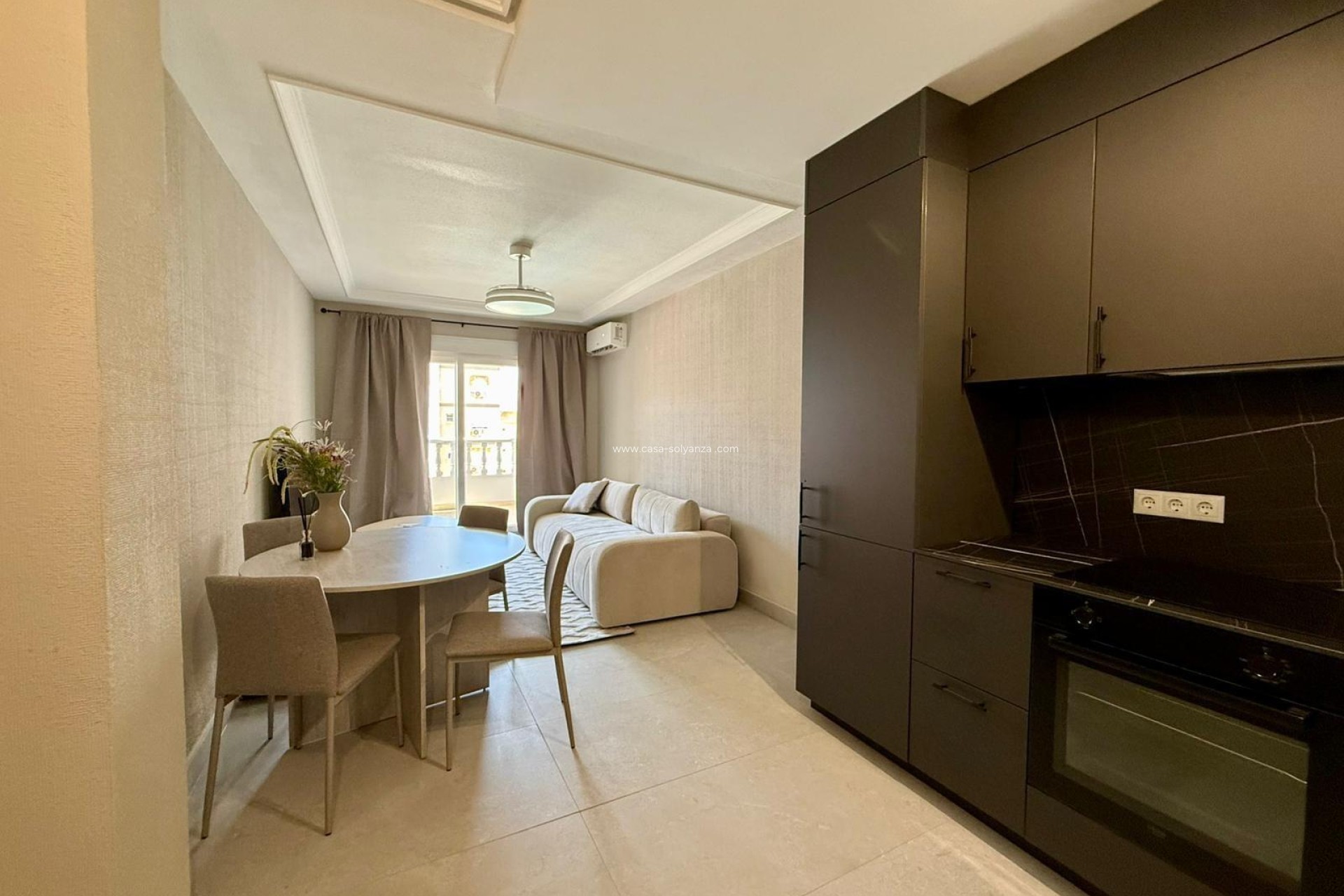Resale - Apartment / flat - Torrevieja - Playa del Cura
