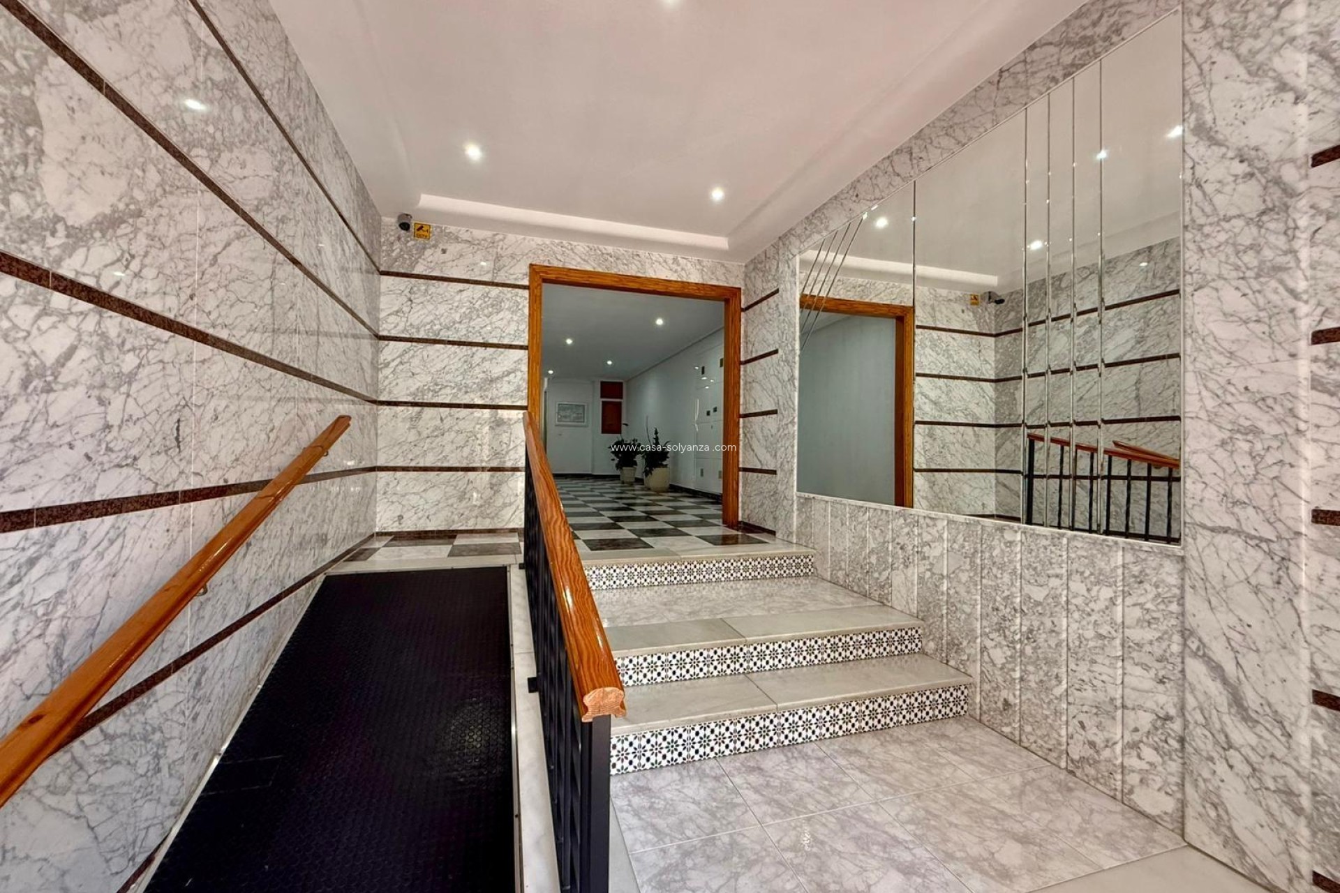Resale - Apartment / flat - Torrevieja - Playa del Cura