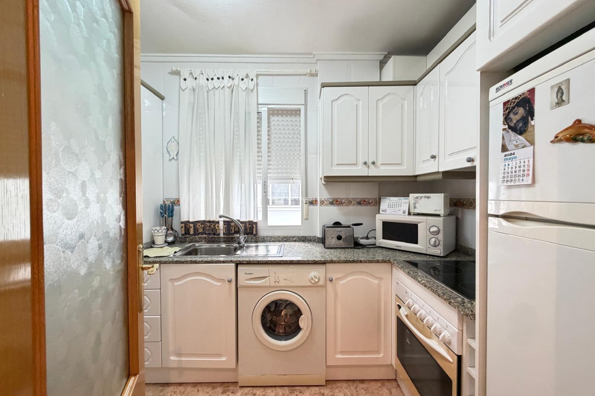 Resale - Apartment / flat - Torrevieja - Playa del Cura