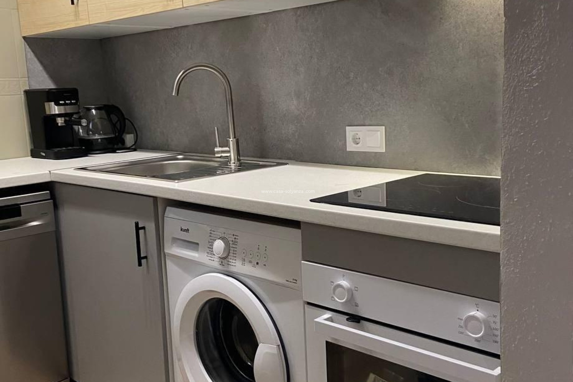 Resale - Apartment / flat - Torrevieja - Playa del Cura