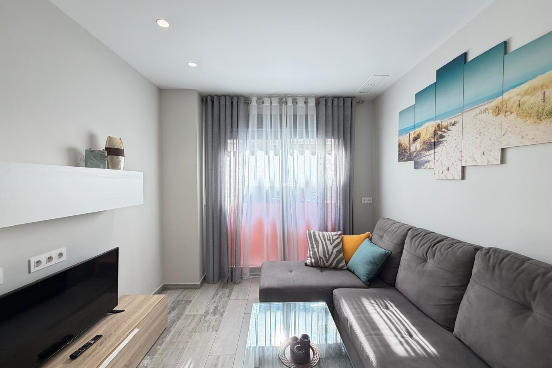 Resale - Apartment / flat - Torrevieja - Playa del Cura